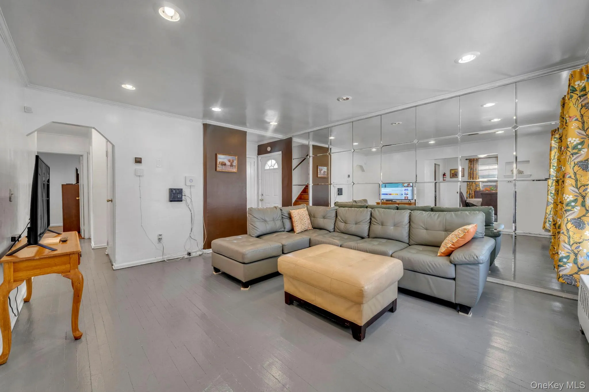 195 Alabama Avenue, Hempstead, NY, 4 Bedrooms Bedrooms, 8 Rooms Rooms,2 BathroomsBathrooms,Residential,For Rent,Alabama,0,1040234 195 Alabama Avenue, Hempstead, NY, 4 Bedrooms Bedrooms, 8 Rooms Rooms,2 BathroomsBathrooms,Residential,For Rent,Alabama,0,1040234