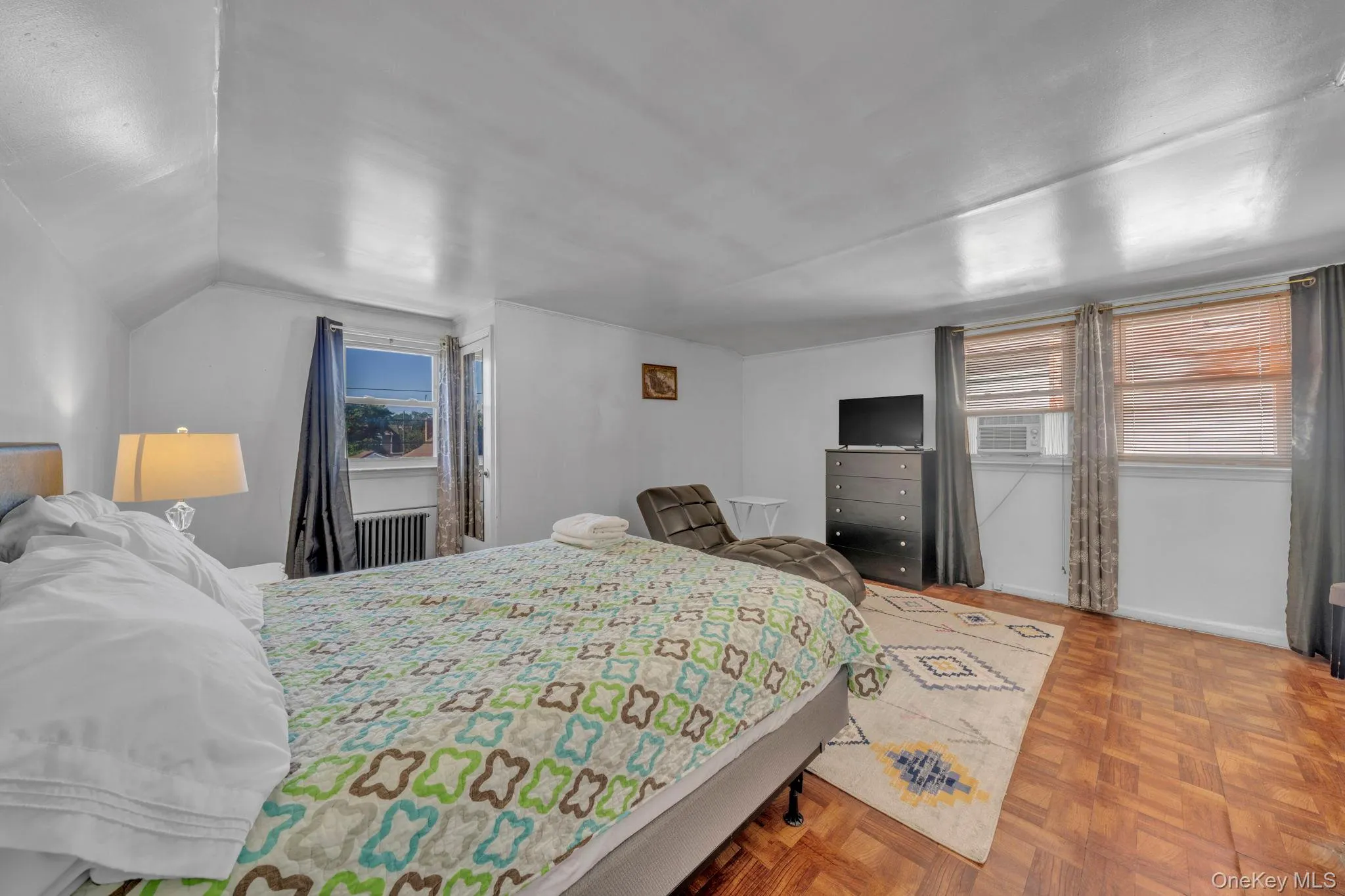 195 Alabama Avenue, Hempstead, NY, 4 Bedrooms Bedrooms, 8 Rooms Rooms,2 BathroomsBathrooms,Residential,For Rent,Alabama,0,1040234 195 Alabama Avenue, Hempstead, NY, 4 Bedrooms Bedrooms, 8 Rooms Rooms,2 BathroomsBathrooms,Residential,For Rent,Alabama,0,1040234
