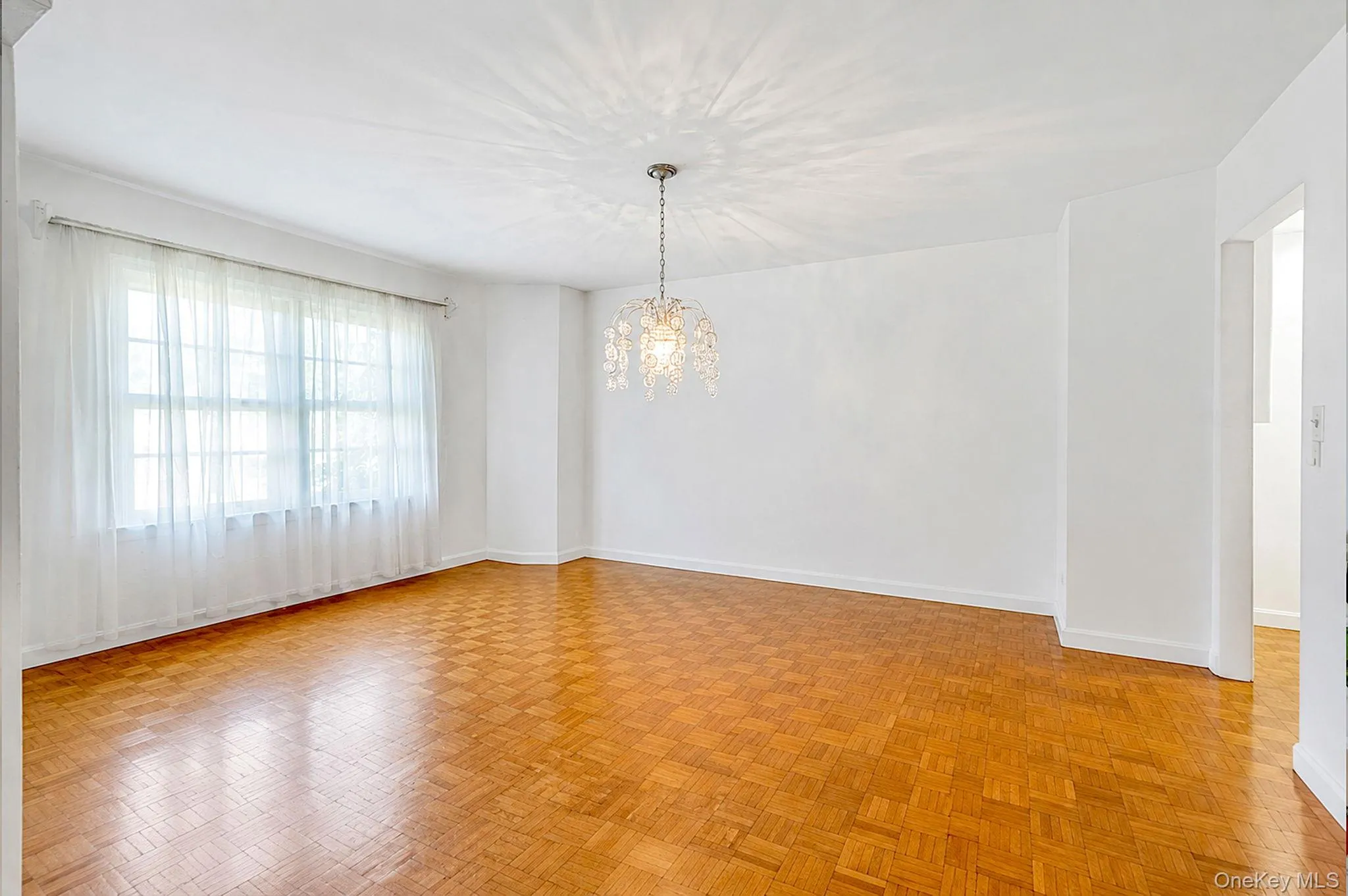 893 Gardiner Drive, Islip, NY, 5 Bedrooms Bedrooms, 9 Rooms Rooms,3 BathroomsBathrooms,Residential,For Rent,Gardiner,0,1040238 893 Gardiner Drive, Islip, NY, 5 Bedrooms Bedrooms, 9 Rooms Rooms,3 BathroomsBathrooms,Residential,For Rent,Gardiner,0,1040238