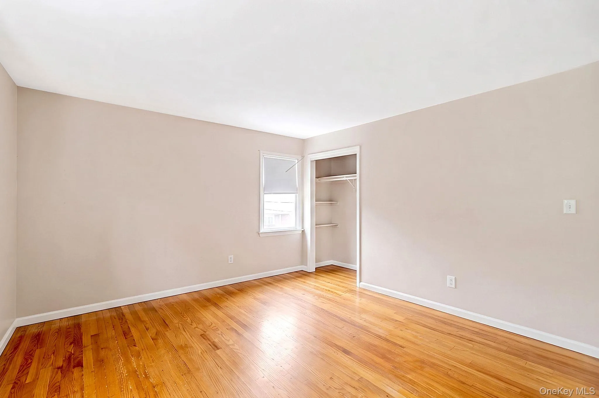 893 Gardiner Drive, Islip, NY, 5 Bedrooms Bedrooms, 9 Rooms Rooms,3 BathroomsBathrooms,Residential,For Rent,Gardiner,0,1040238 893 Gardiner Drive, Islip, NY, 5 Bedrooms Bedrooms, 9 Rooms Rooms,3 BathroomsBathrooms,Residential,For Rent,Gardiner,0,1040238
