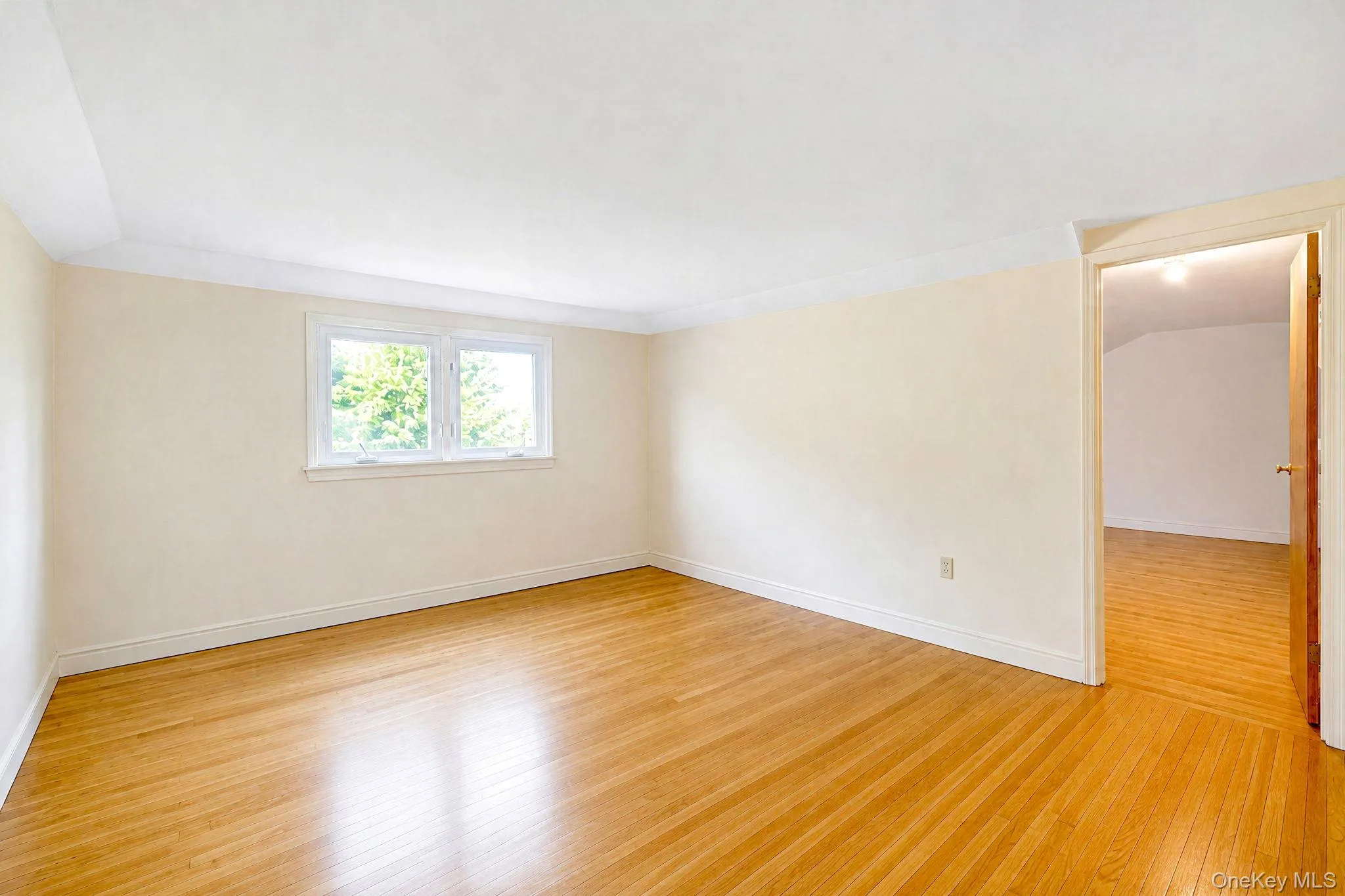 893 Gardiner Drive, Islip, NY, 5 Bedrooms Bedrooms, 9 Rooms Rooms,3 BathroomsBathrooms,Residential,For Rent,Gardiner,0,1040238 893 Gardiner Drive, Islip, NY, 5 Bedrooms Bedrooms, 9 Rooms Rooms,3 BathroomsBathrooms,Residential,For Rent,Gardiner,0,1040238