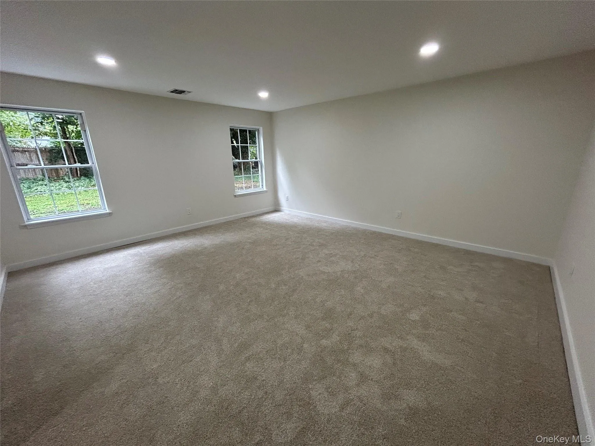 5 Orleans Green, Brookhaven, NY, 4 Bedrooms Bedrooms, 8 Rooms Rooms,2 BathroomsBathrooms,Residential,For Rent,Orleans,0,1040239 5 Orleans Green, Brookhaven, NY, 4 Bedrooms Bedrooms, 8 Rooms Rooms,2 BathroomsBathrooms,Residential,For Rent,Orleans,0,1040239