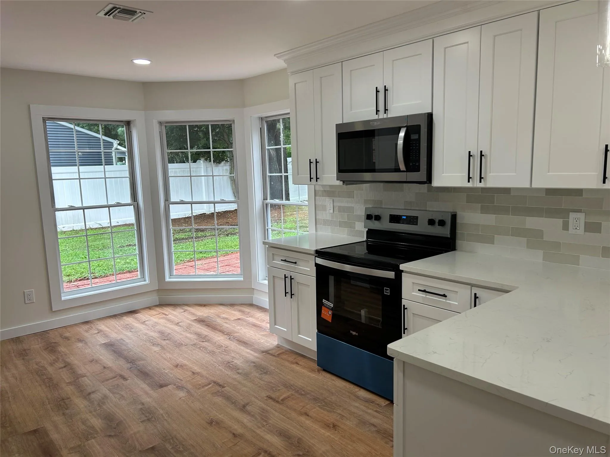 5 Orleans Green, Brookhaven, NY, 4 Bedrooms Bedrooms, 8 Rooms Rooms,2 BathroomsBathrooms,Residential,For Rent,Orleans,0,1040239 5 Orleans Green, Brookhaven, NY, 4 Bedrooms Bedrooms, 8 Rooms Rooms,2 BathroomsBathrooms,Residential,For Rent,Orleans,0,1040239