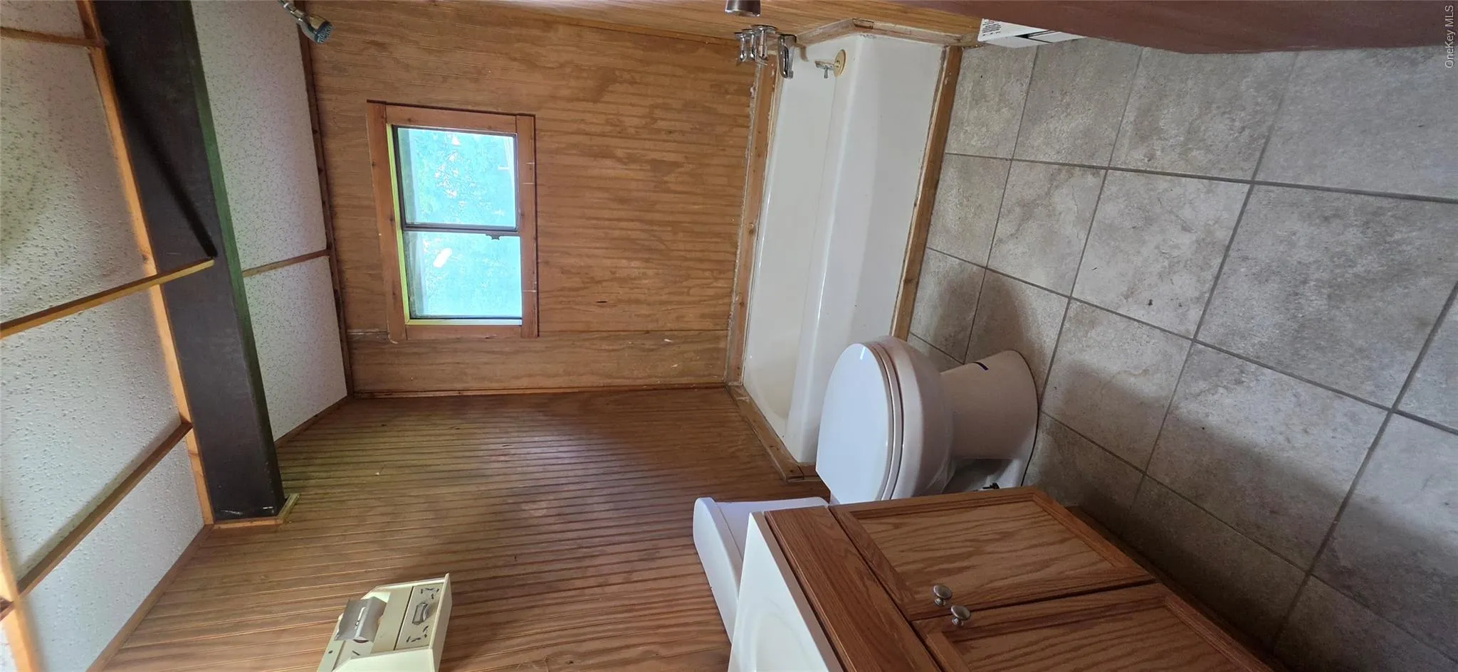 426 Gables Road, Tusten, NY, 4 Bedrooms Bedrooms, 8 Rooms Rooms,2 BathroomsBathrooms,Residential,For Rent,Gables,0,1040241 426 Gables Road, Tusten, NY, 4 Bedrooms Bedrooms, 8 Rooms Rooms,2 BathroomsBathrooms,Residential,For Rent,Gables,0,1040241