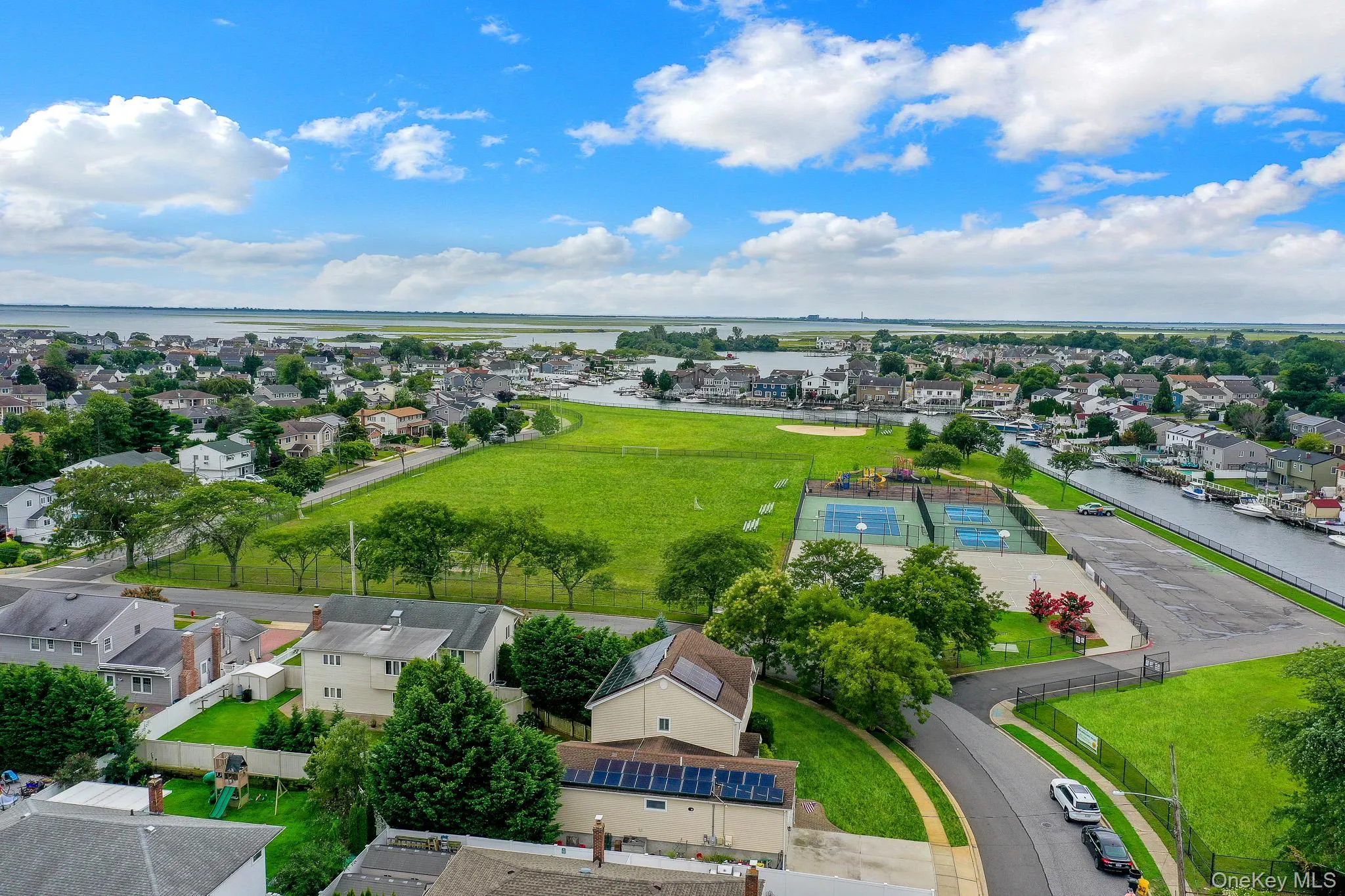 34 Admiral Road, Oyster Bay, NY, 4 Bedrooms Bedrooms, 9 Rooms Rooms,2 BathroomsBathrooms,Residential,For Rent,Admiral,0,1040243 34 Admiral Road, Oyster Bay, NY, 4 Bedrooms Bedrooms, 9 Rooms Rooms,2 BathroomsBathrooms,Residential,For Rent,Admiral,0,1040243