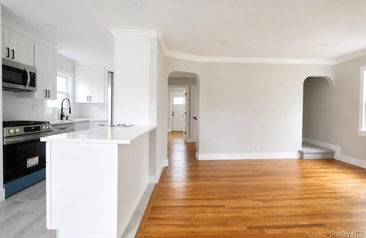 15 Berkshire Road, Hempstead, NY, 5 Bedrooms Bedrooms, 12 Rooms Rooms,3 BathroomsBathrooms,Residential,For Rent,Berkshire,0,1040245 15 Berkshire Road, Hempstead, NY, 5 Bedrooms Bedrooms, 12 Rooms Rooms,3 BathroomsBathrooms,Residential,For Rent,Berkshire,0,1040245