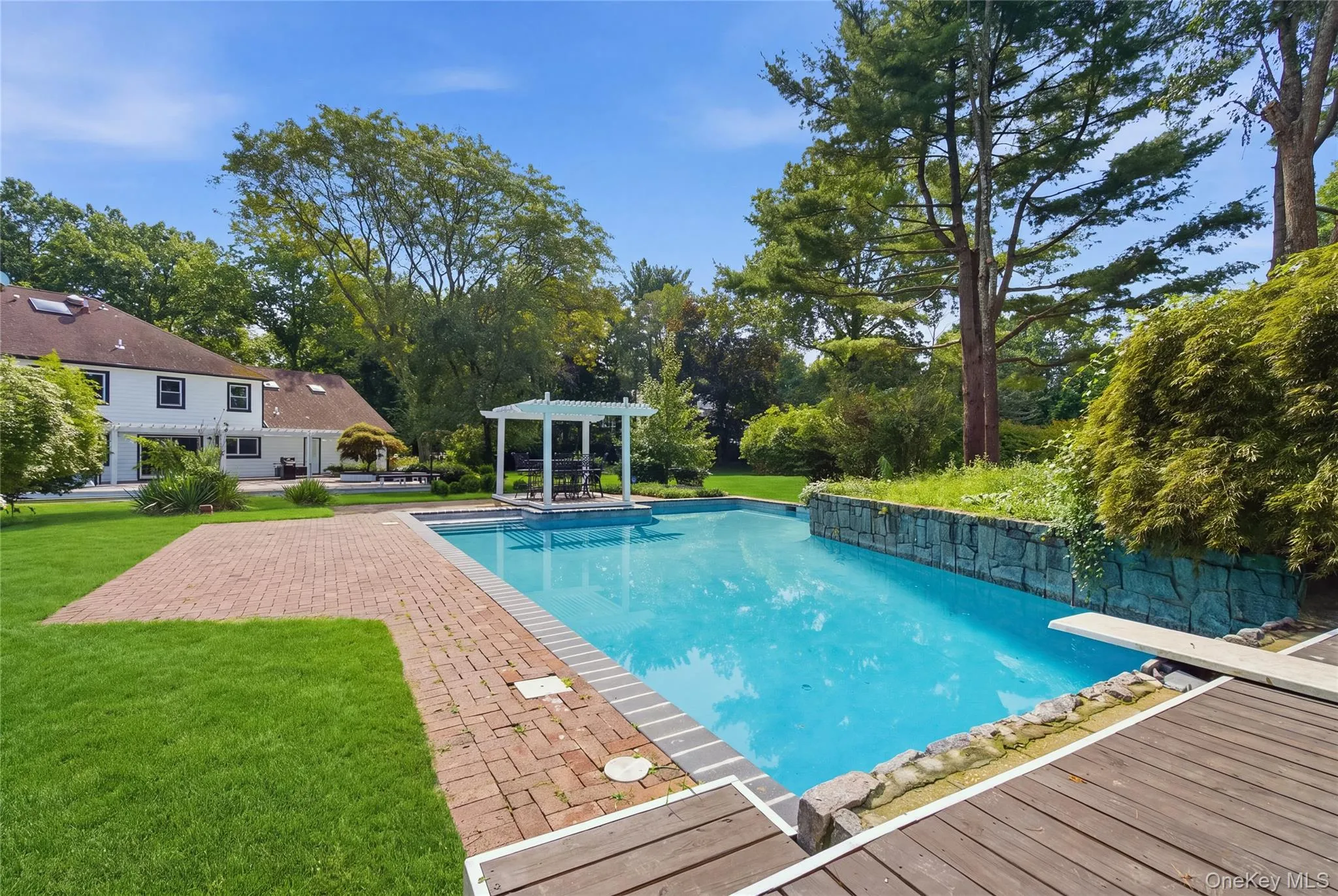 3 Farmwoods Lane, Oyster Bay, NY, 5 Bedrooms Bedrooms, 9 Rooms Rooms,3 BathroomsBathrooms,Residential Lease,For Rent,Farmwoods,0,1040249 3 Farmwoods Lane, Oyster Bay, NY, 5 Bedrooms Bedrooms, 9 Rooms Rooms,3 BathroomsBathrooms,Residential Lease,For Rent,Farmwoods,0,1040249