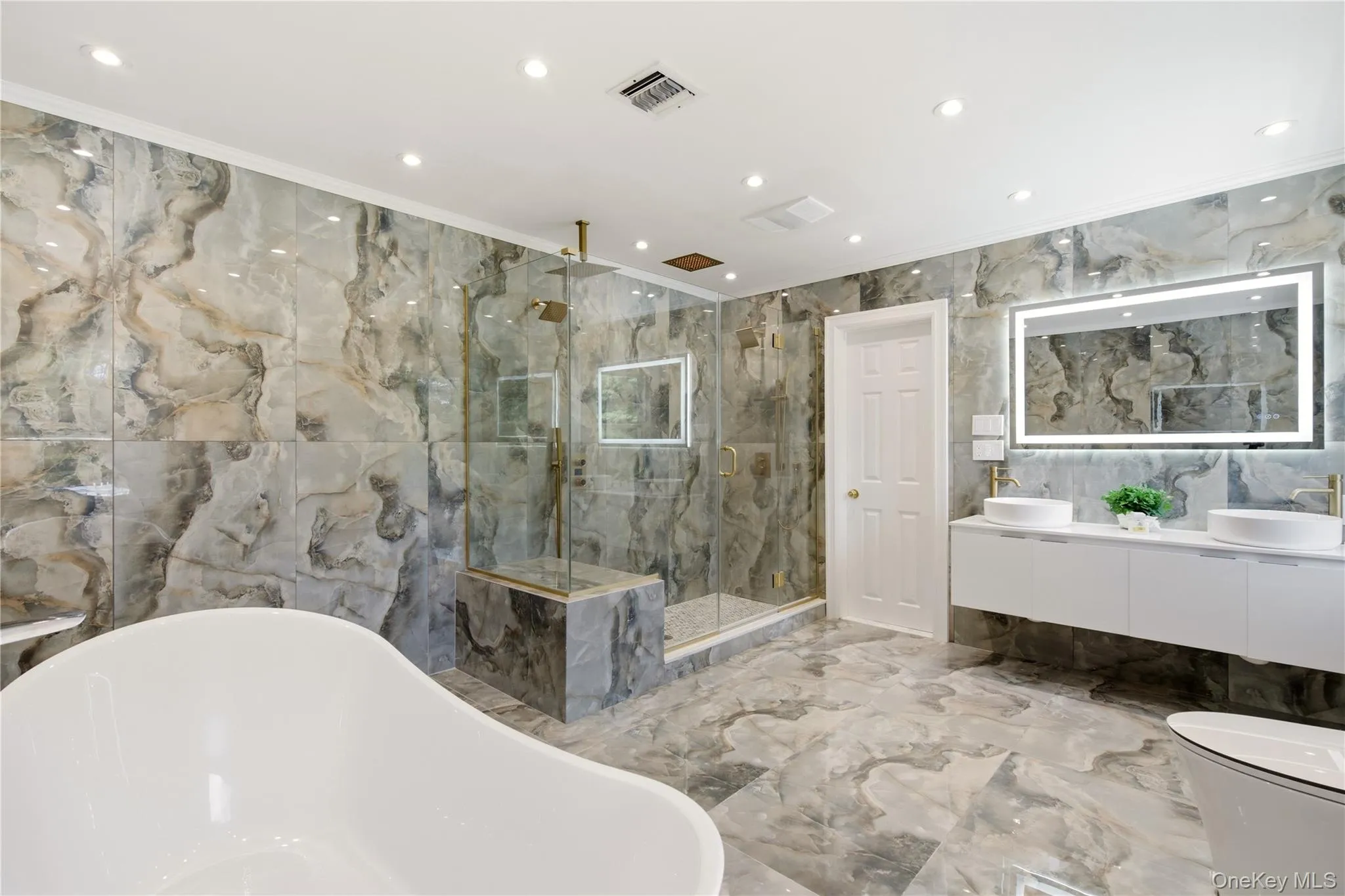 3 Farmwoods Lane, Oyster Bay, NY, 5 Bedrooms Bedrooms, 9 Rooms Rooms,3 BathroomsBathrooms,Residential Lease,For Rent,Farmwoods,0,1040249 3 Farmwoods Lane, Oyster Bay, NY, 5 Bedrooms Bedrooms, 9 Rooms Rooms,3 BathroomsBathrooms,Residential Lease,For Rent,Farmwoods,0,1040249
