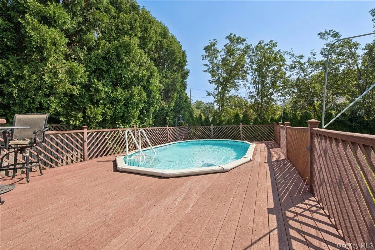 34 Albemarle Road, North Hempstead, NY, 3 Bedrooms Bedrooms, 11 Rooms Rooms,2 BathroomsBathrooms,Residential,For Rent,Albemarle,0,1040255 34 Albemarle Road, North Hempstead, NY, 3 Bedrooms Bedrooms, 11 Rooms Rooms,2 BathroomsBathrooms,Residential,For Rent,Albemarle,0,1040255