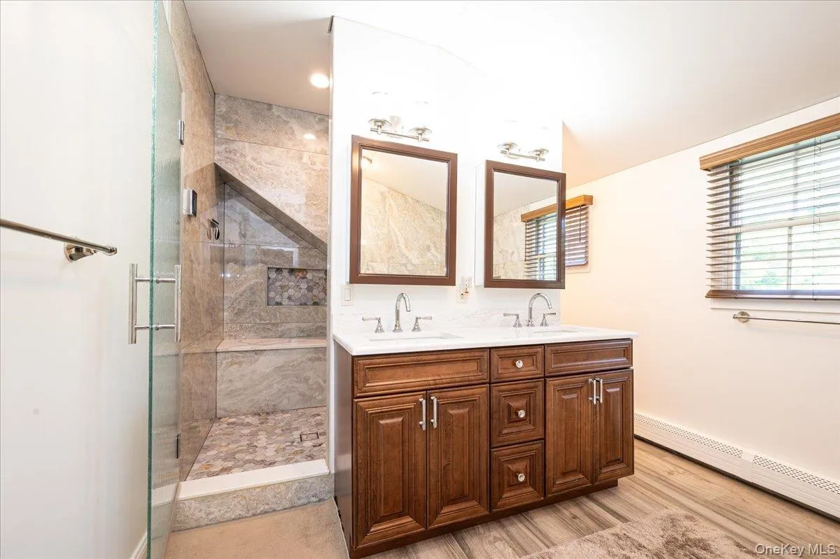 34 Albemarle Road, North Hempstead, NY, 3 Bedrooms Bedrooms, 11 Rooms Rooms,2 BathroomsBathrooms,Residential,For Rent,Albemarle,0,1040255 34 Albemarle Road, North Hempstead, NY, 3 Bedrooms Bedrooms, 11 Rooms Rooms,2 BathroomsBathrooms,Residential,For Rent,Albemarle,0,1040255