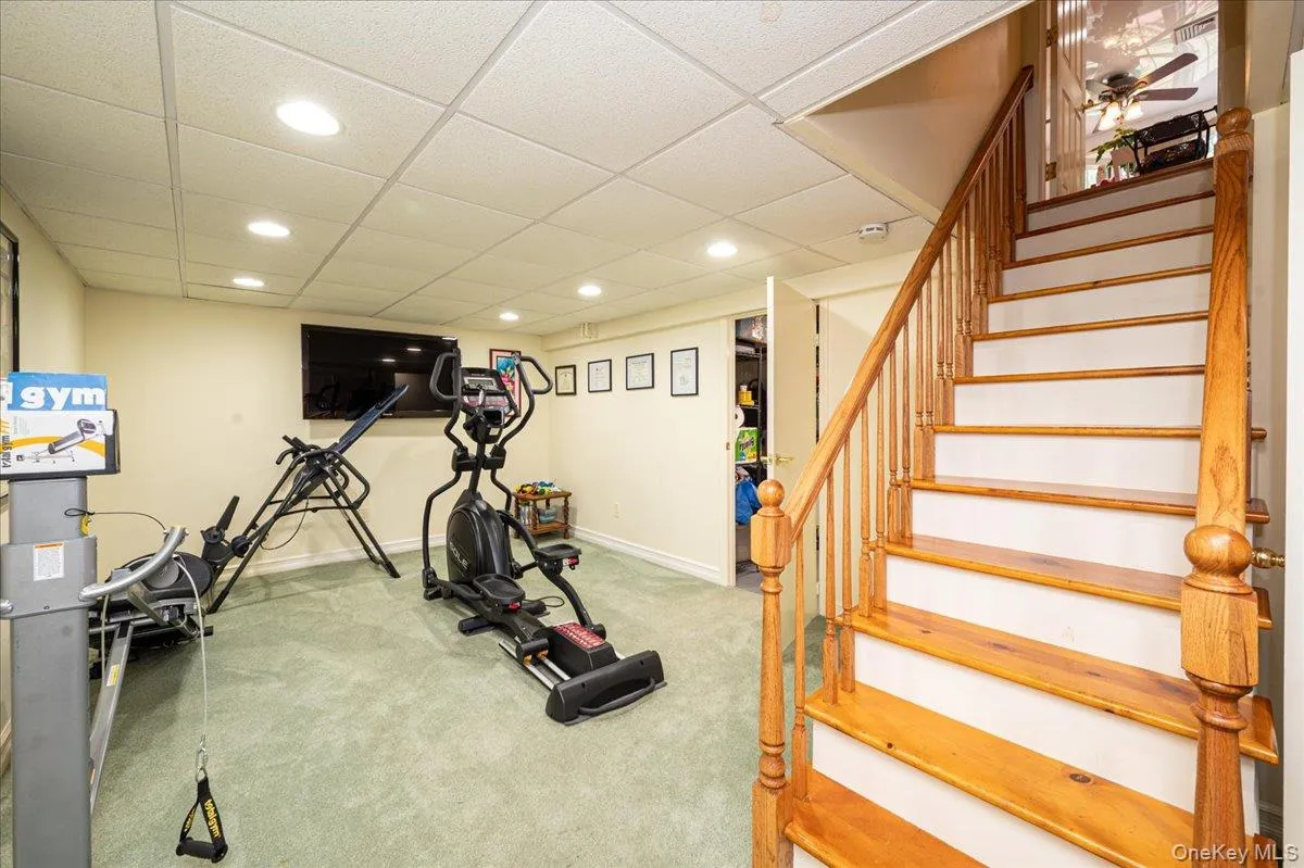 34 Albemarle Road, North Hempstead, NY, 3 Bedrooms Bedrooms, 11 Rooms Rooms,2 BathroomsBathrooms,Residential,For Rent,Albemarle,0,1040255 34 Albemarle Road, North Hempstead, NY, 3 Bedrooms Bedrooms, 11 Rooms Rooms,2 BathroomsBathrooms,Residential,For Rent,Albemarle,0,1040255