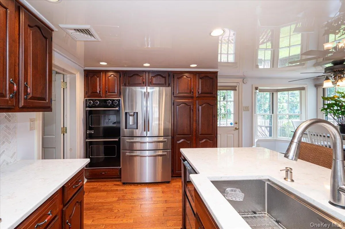 34 Albemarle Road, North Hempstead, NY, 3 Bedrooms Bedrooms, 11 Rooms Rooms,2 BathroomsBathrooms,Residential,For Rent,Albemarle,0,1040255 34 Albemarle Road, North Hempstead, NY, 3 Bedrooms Bedrooms, 11 Rooms Rooms,2 BathroomsBathrooms,Residential,For Rent,Albemarle,0,1040255