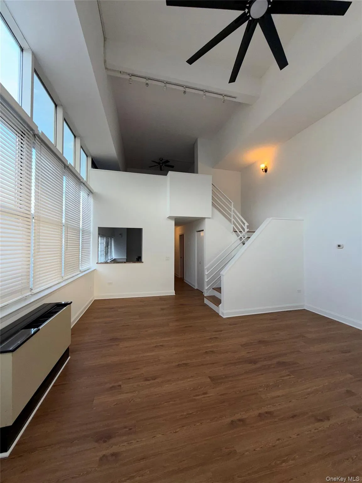 1 Landmark Square, Rye Town, NY, 1 Bedroom Bedrooms, 2 Rooms Rooms,1 BathroomBathrooms,Residential Lease,For Rent,Landmark,0,1040259 1 Landmark Square, Rye Town, NY, 1 Bedroom Bedrooms, 2 Rooms Rooms,1 BathroomBathrooms,Residential Lease,For Rent,Landmark,0,1040259