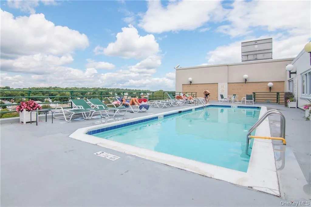 1 Landmark Square, Rye Town, NY, 1 Bedroom Bedrooms, 2 Rooms Rooms,1 BathroomBathrooms,Residential Lease,For Rent,Landmark,0,1040259 1 Landmark Square, Rye Town, NY, 1 Bedroom Bedrooms, 2 Rooms Rooms,1 BathroomBathrooms,Residential Lease,For Rent,Landmark,0,1040259