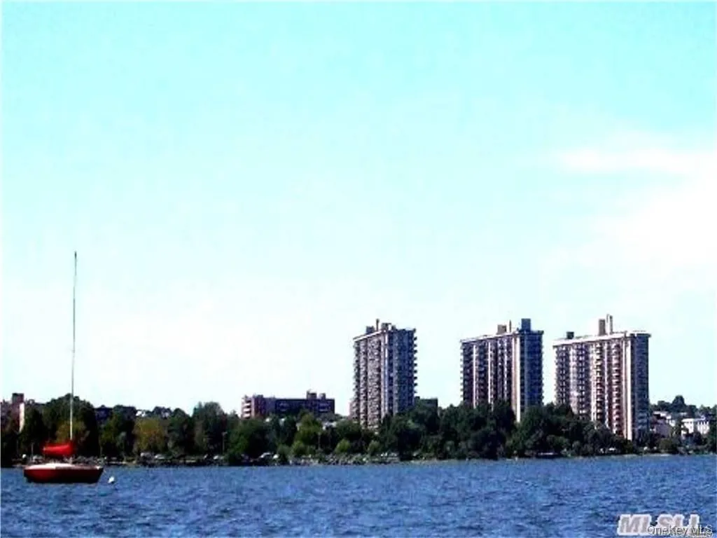 18-05 215 Street, New York, NY, 1 Bedroom Bedrooms, 3 Rooms Rooms,1 BathroomBathrooms,Residential,For Rent,215,0,1040261 18-05 215 Street, New York, NY, 1 Bedroom Bedrooms, 3 Rooms Rooms,1 BathroomBathrooms,Residential,For Rent,215,0,1040261