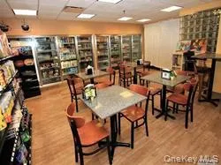 18-05 215 Street, New York, NY, 1 Bedroom Bedrooms, 3 Rooms Rooms,1 BathroomBathrooms,Residential,For Rent,215,0,1040261 18-05 215 Street, New York, NY, 1 Bedroom Bedrooms, 3 Rooms Rooms,1 BathroomBathrooms,Residential,For Rent,215,0,1040261