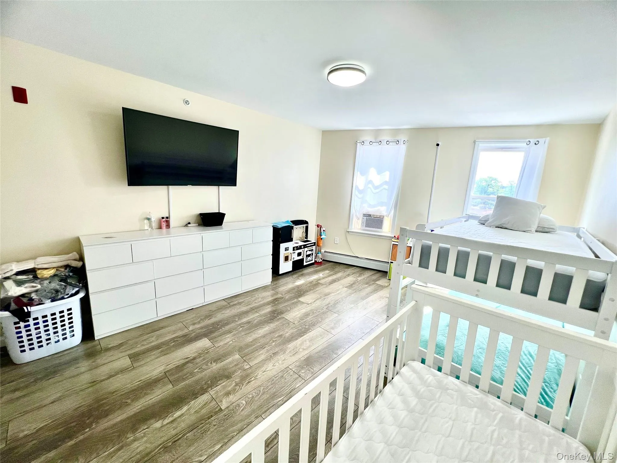 108 North Street, Middletown, NY, 3 Bedrooms Bedrooms, 6 Rooms Rooms,2 BathroomsBathrooms,Residential Lease,For Rent,North,0,1040262 108 North Street, Middletown, NY, 3 Bedrooms Bedrooms, 6 Rooms Rooms,2 BathroomsBathrooms,Residential Lease,For Rent,North,0,1040262