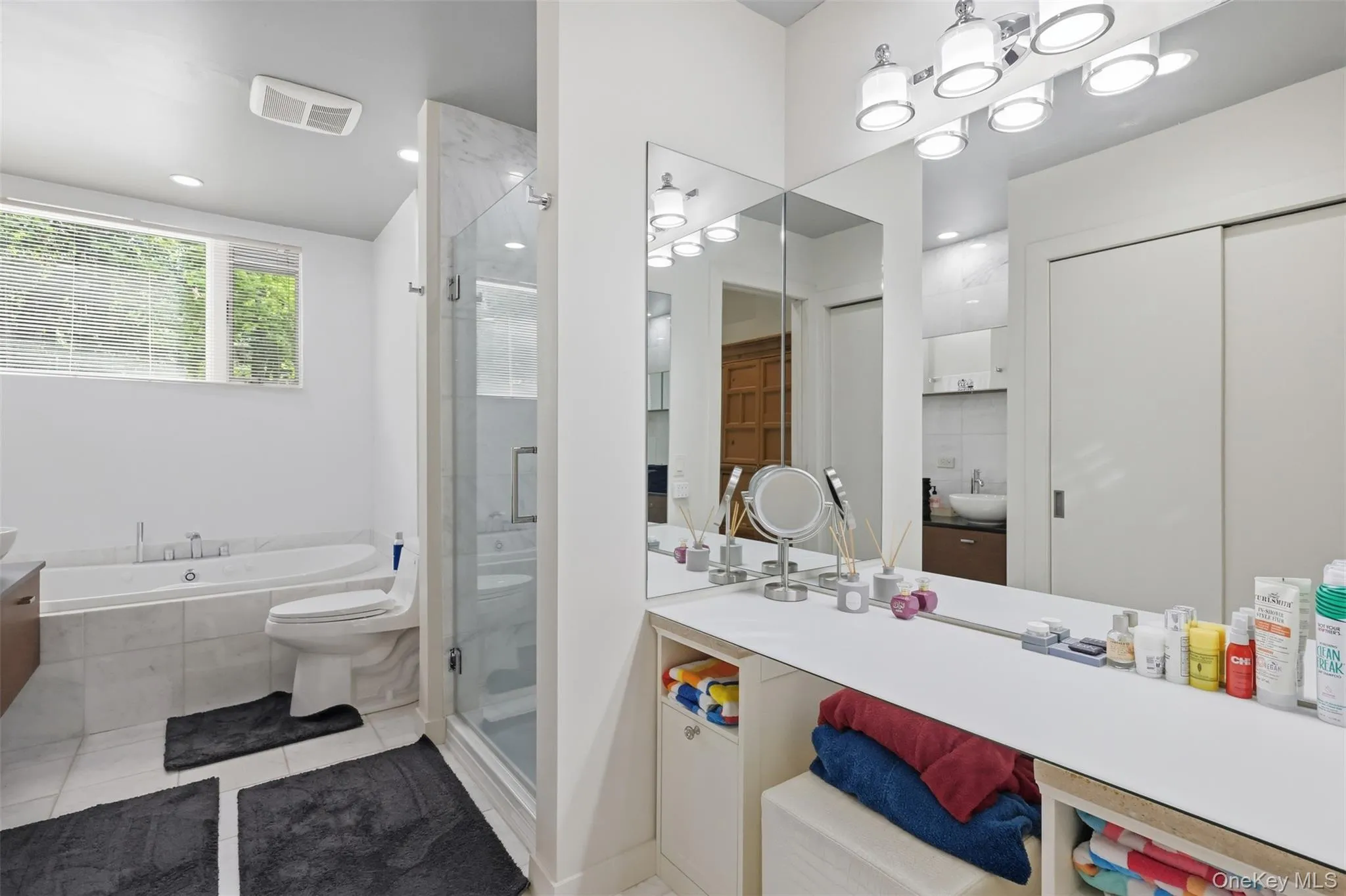 128 Broadmoor Drive, Out Of Area, PA, 5 Bedrooms Bedrooms, 12 Rooms Rooms,4 BathroomsBathrooms,Residential,For Rent,Broadmoor,0,1040265 128 Broadmoor Drive, Out Of Area, PA, 5 Bedrooms Bedrooms, 12 Rooms Rooms,4 BathroomsBathrooms,Residential,For Rent,Broadmoor,0,1040265