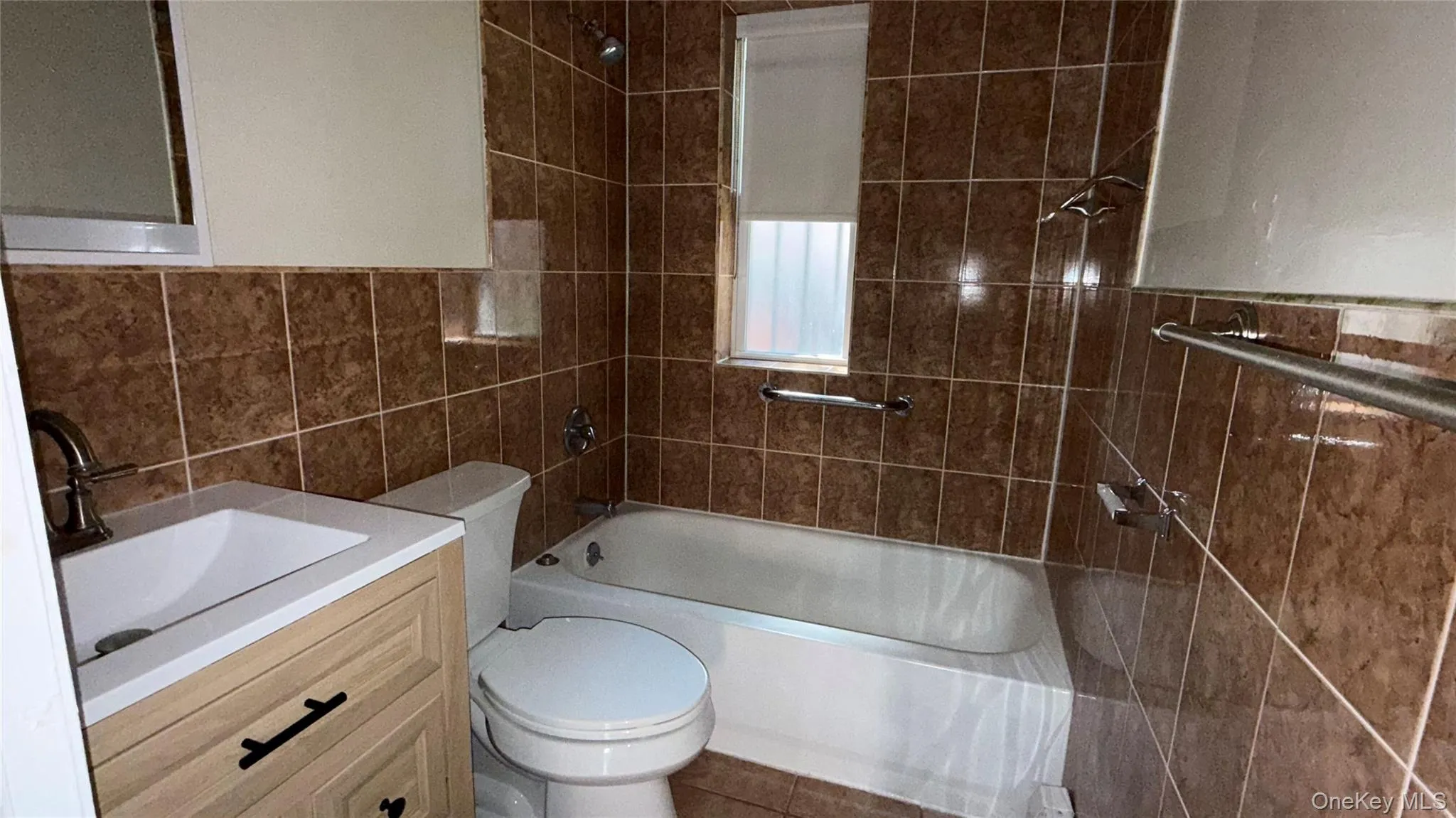 2508 81st Street, New York, NY, 3 Bedrooms Bedrooms, 7 Rooms Rooms,2 BathroomsBathrooms,Residential Lease,For Rent,81st,0,1040266 2508 81st Street, New York, NY, 3 Bedrooms Bedrooms, 7 Rooms Rooms,2 BathroomsBathrooms,Residential Lease,For Rent,81st,0,1040266