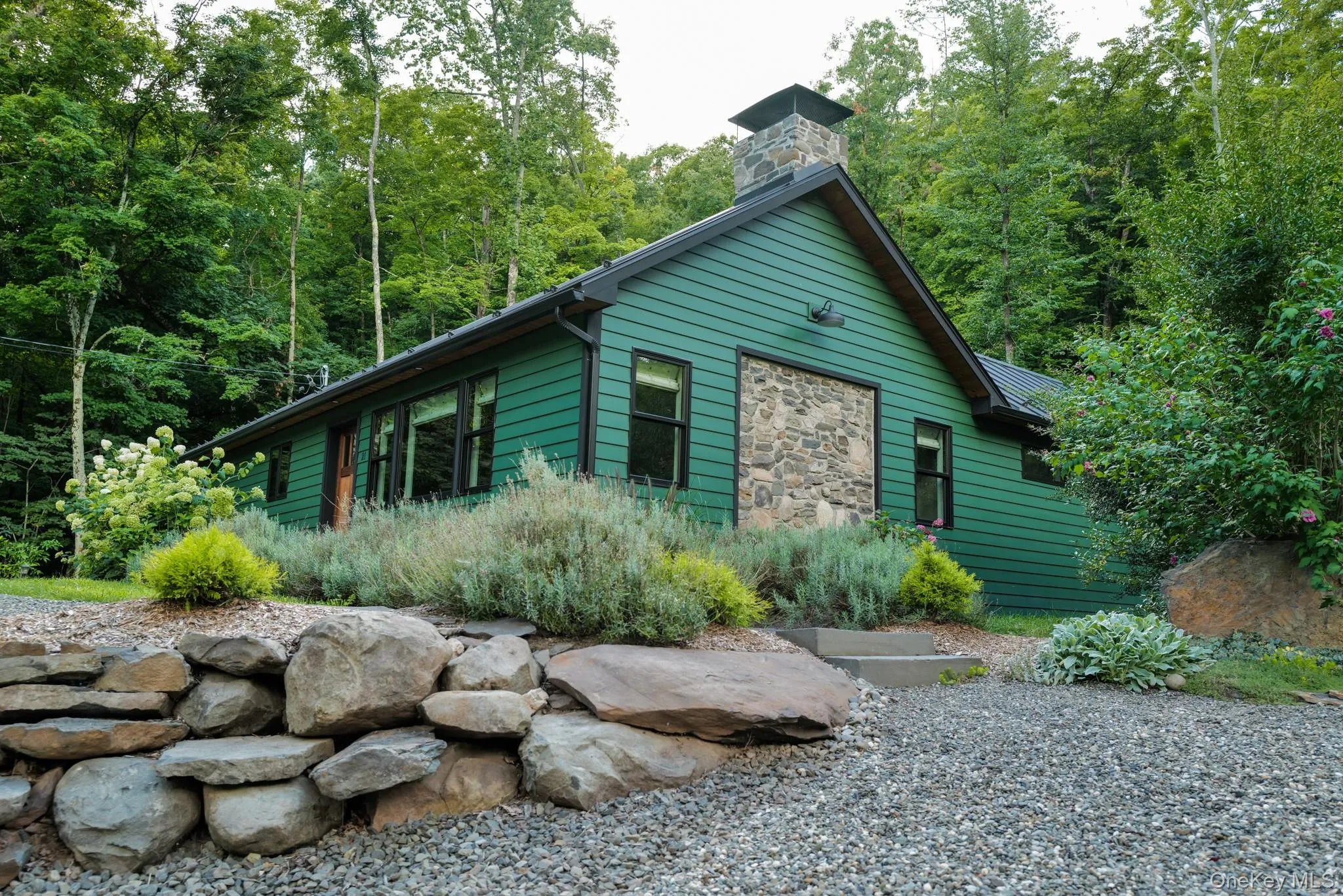 21 Vandermark Road, Woodstock, NY, 3 Bedrooms Bedrooms, 5 Rooms Rooms,2 BathroomsBathrooms,Residential,For Rent,Vandermark,0,1040267 21 Vandermark Road, Woodstock, NY, 3 Bedrooms Bedrooms, 5 Rooms Rooms,2 BathroomsBathrooms,Residential,For Rent,Vandermark,0,1040267
