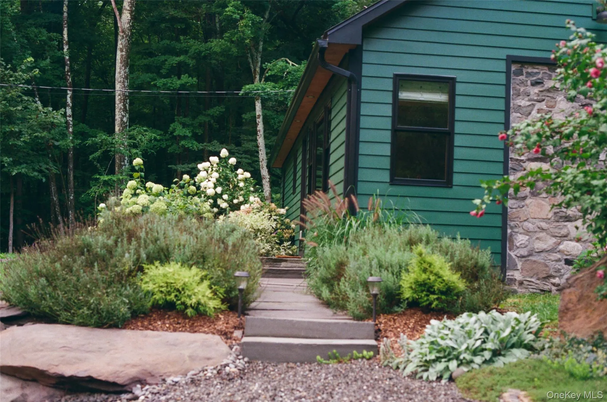 21 Vandermark Road, Woodstock, NY, 3 Bedrooms Bedrooms, 5 Rooms Rooms,2 BathroomsBathrooms,Residential,For Rent,Vandermark,0,1040267 21 Vandermark Road, Woodstock, NY, 3 Bedrooms Bedrooms, 5 Rooms Rooms,2 BathroomsBathrooms,Residential,For Rent,Vandermark,0,1040267