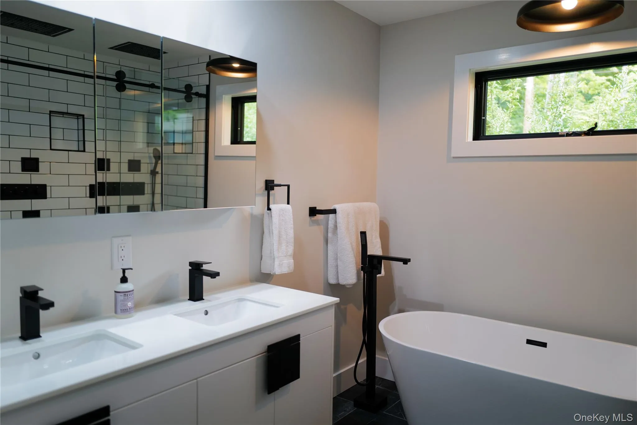 21 Vandermark Road, Woodstock, NY, 3 Bedrooms Bedrooms, 5 Rooms Rooms,2 BathroomsBathrooms,Residential,For Rent,Vandermark,0,1040267 21 Vandermark Road, Woodstock, NY, 3 Bedrooms Bedrooms, 5 Rooms Rooms,2 BathroomsBathrooms,Residential,For Rent,Vandermark,0,1040267