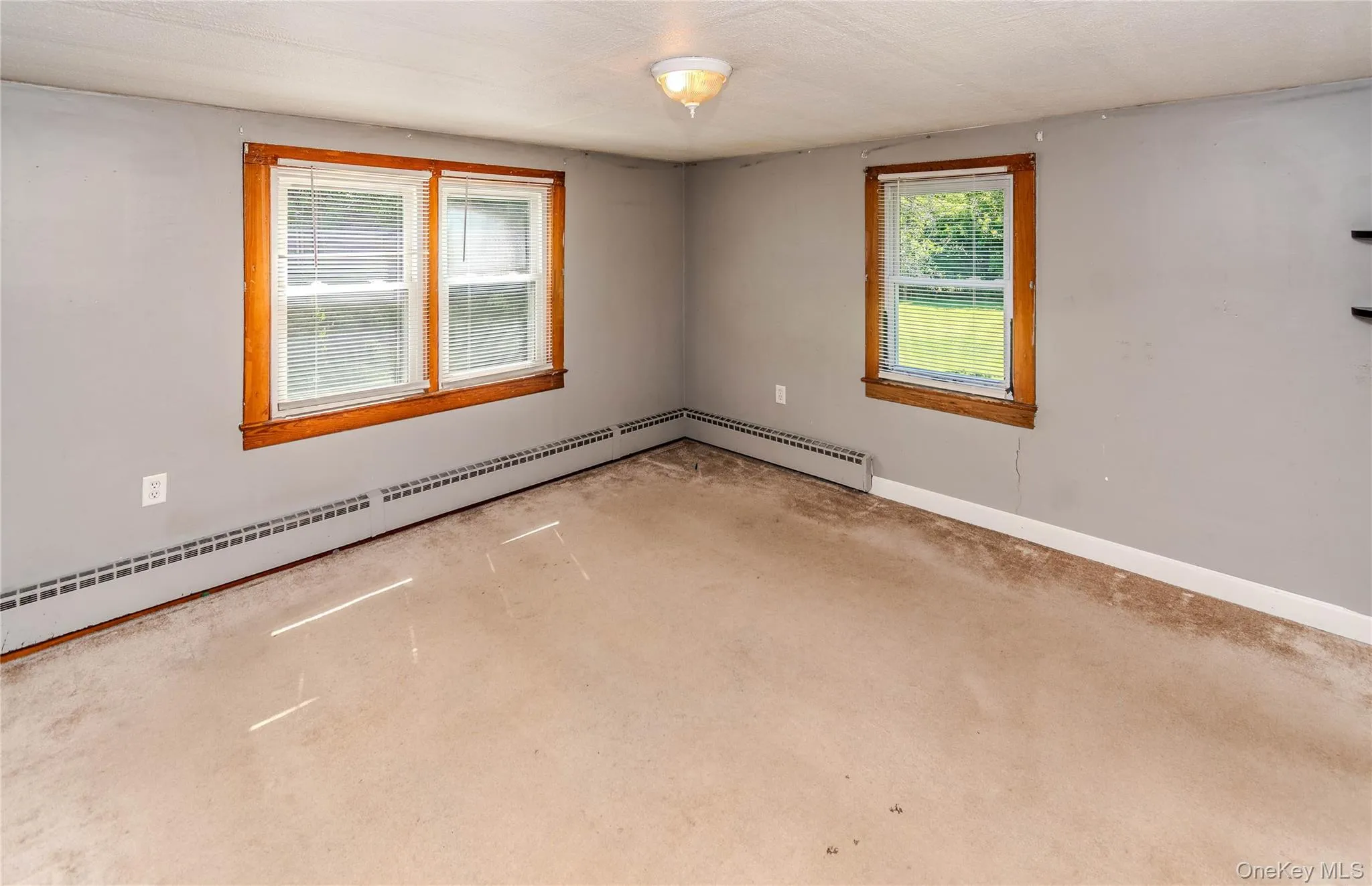 1st Bedroom 1st Bedroom