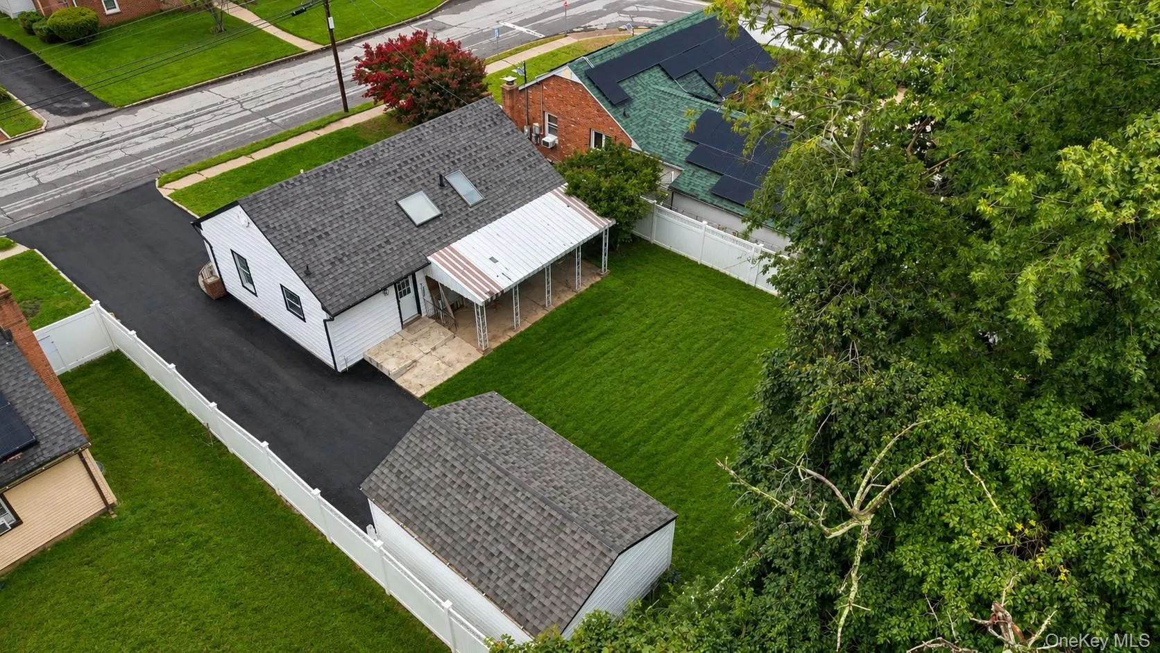 116 Booker Avenue, Babylon, NY, 3 Bedrooms Bedrooms, 8 Rooms Rooms,2 BathroomsBathrooms,Residential,For Rent,Booker,0,1040269 116 Booker Avenue, Babylon, NY, 3 Bedrooms Bedrooms, 8 Rooms Rooms,2 BathroomsBathrooms,Residential,For Rent,Booker,0,1040269