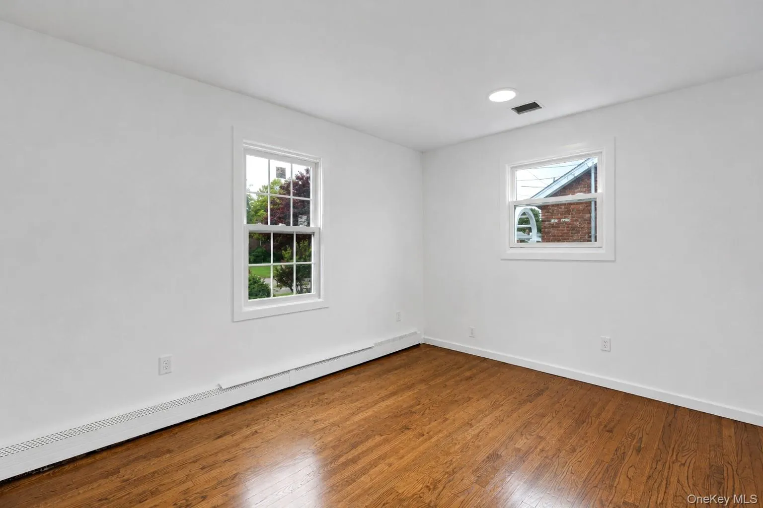 116 Booker Avenue, Babylon, NY, 3 Bedrooms Bedrooms, 8 Rooms Rooms,2 BathroomsBathrooms,Residential,For Rent,Booker,0,1040269 116 Booker Avenue, Babylon, NY, 3 Bedrooms Bedrooms, 8 Rooms Rooms,2 BathroomsBathrooms,Residential,For Rent,Booker,0,1040269
