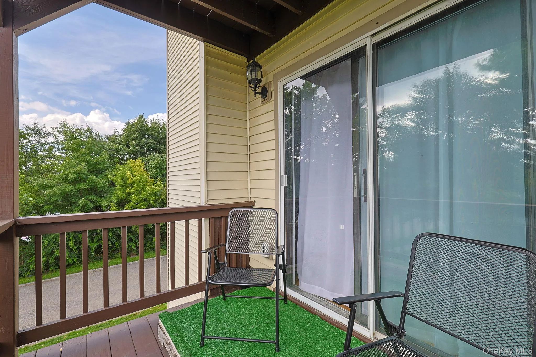 Deck Deck