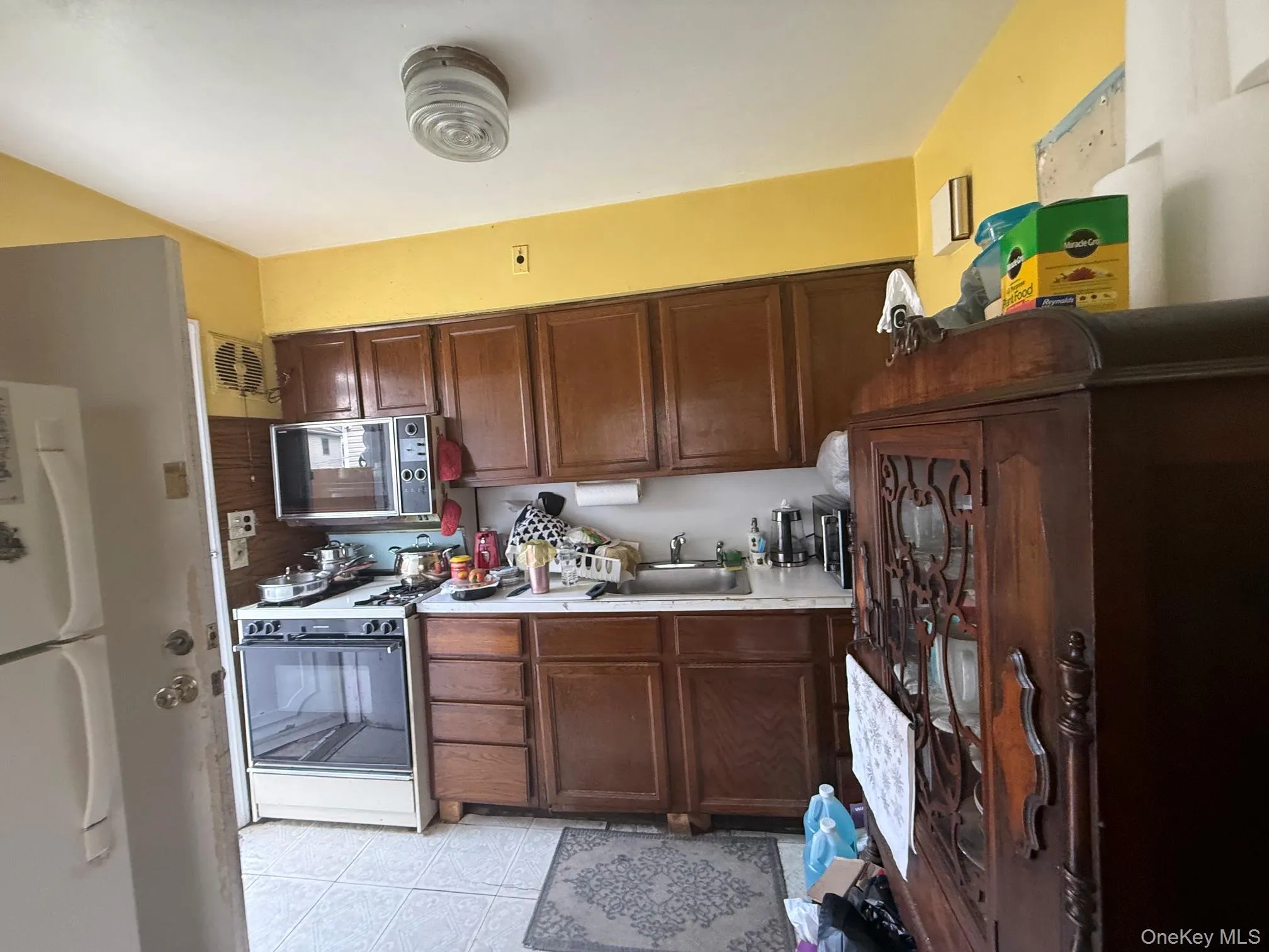 13619 220th Place, New York, NY, 3 Bedrooms Bedrooms, 6 Rooms Rooms,1 BathroomBathrooms,Residential,For Rent,220th,0,1040272 13619 220th Place, New York, NY, 3 Bedrooms Bedrooms, 6 Rooms Rooms,1 BathroomBathrooms,Residential,For Rent,220th,0,1040272