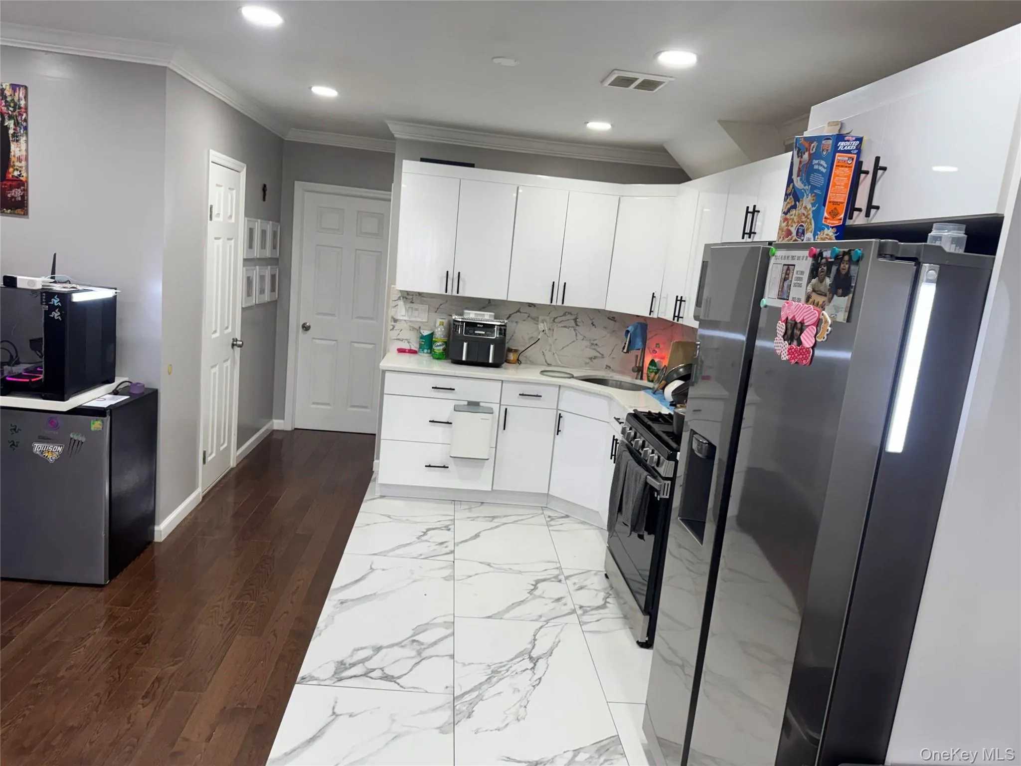 1932 21st Drive, New York, NY, 2 Bedrooms Bedrooms, 4 Rooms Rooms,1 BathroomBathrooms,Residential Lease,For Rent,21st,0,1040277 1932 21st Drive, New York, NY, 2 Bedrooms Bedrooms, 4 Rooms Rooms,1 BathroomBathrooms,Residential Lease,For Rent,21st,0,1040277