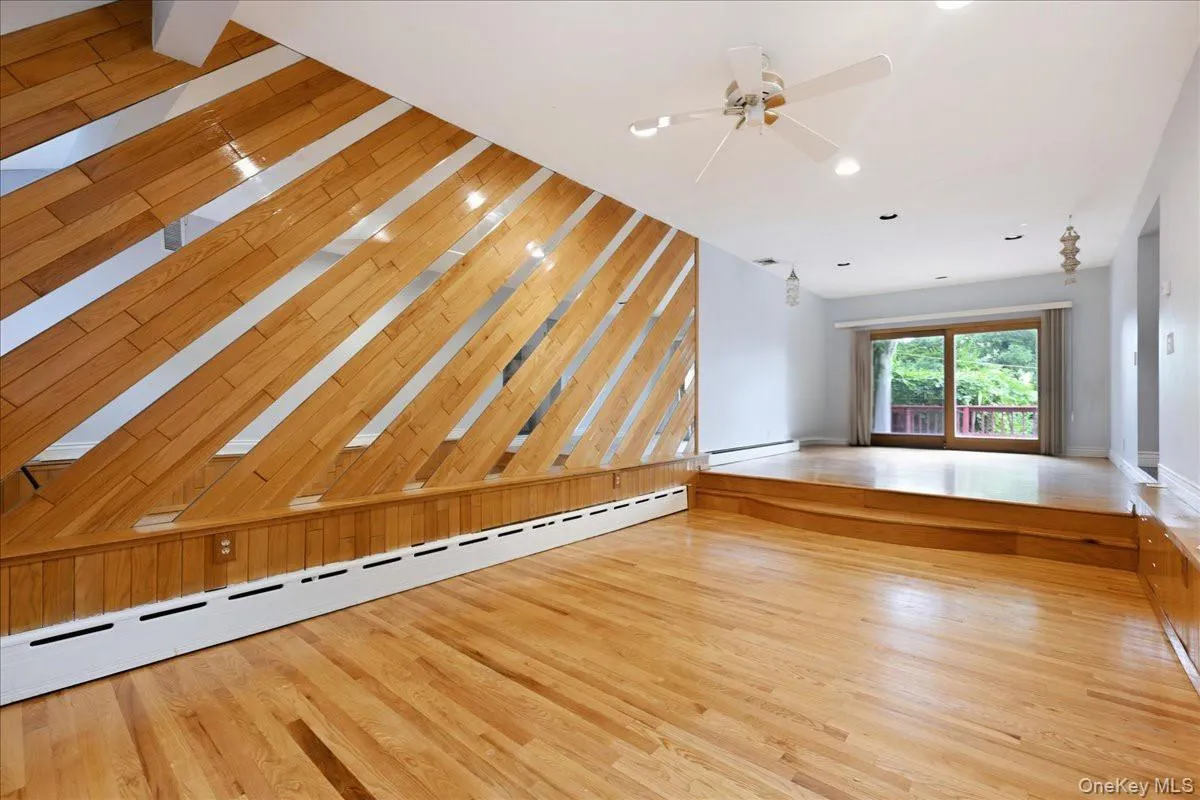 701 Hoover Street, Hempstead, NY, 4 Bedrooms Bedrooms, 8 Rooms Rooms,2 BathroomsBathrooms,Residential,For Rent,Hoover,0,1040278 701 Hoover Street, Hempstead, NY, 4 Bedrooms Bedrooms, 8 Rooms Rooms,2 BathroomsBathrooms,Residential,For Rent,Hoover,0,1040278