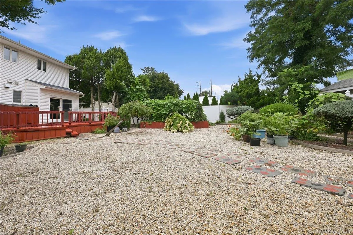 701 Hoover Street, Hempstead, NY, 4 Bedrooms Bedrooms, 8 Rooms Rooms,2 BathroomsBathrooms,Residential,For Rent,Hoover,0,1040278 701 Hoover Street, Hempstead, NY, 4 Bedrooms Bedrooms, 8 Rooms Rooms,2 BathroomsBathrooms,Residential,For Rent,Hoover,0,1040278
