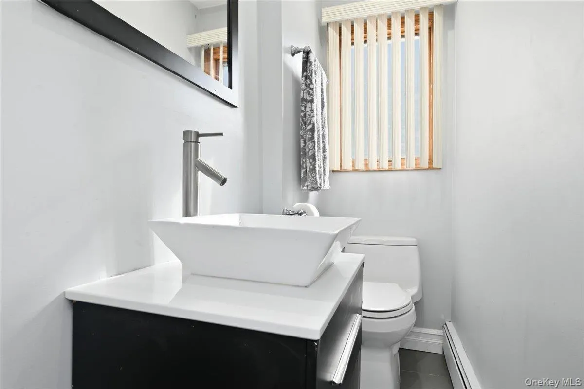 701 Hoover Street, Hempstead, NY, 4 Bedrooms Bedrooms, 8 Rooms Rooms,2 BathroomsBathrooms,Residential,For Rent,Hoover,0,1040278 701 Hoover Street, Hempstead, NY, 4 Bedrooms Bedrooms, 8 Rooms Rooms,2 BathroomsBathrooms,Residential,For Rent,Hoover,0,1040278