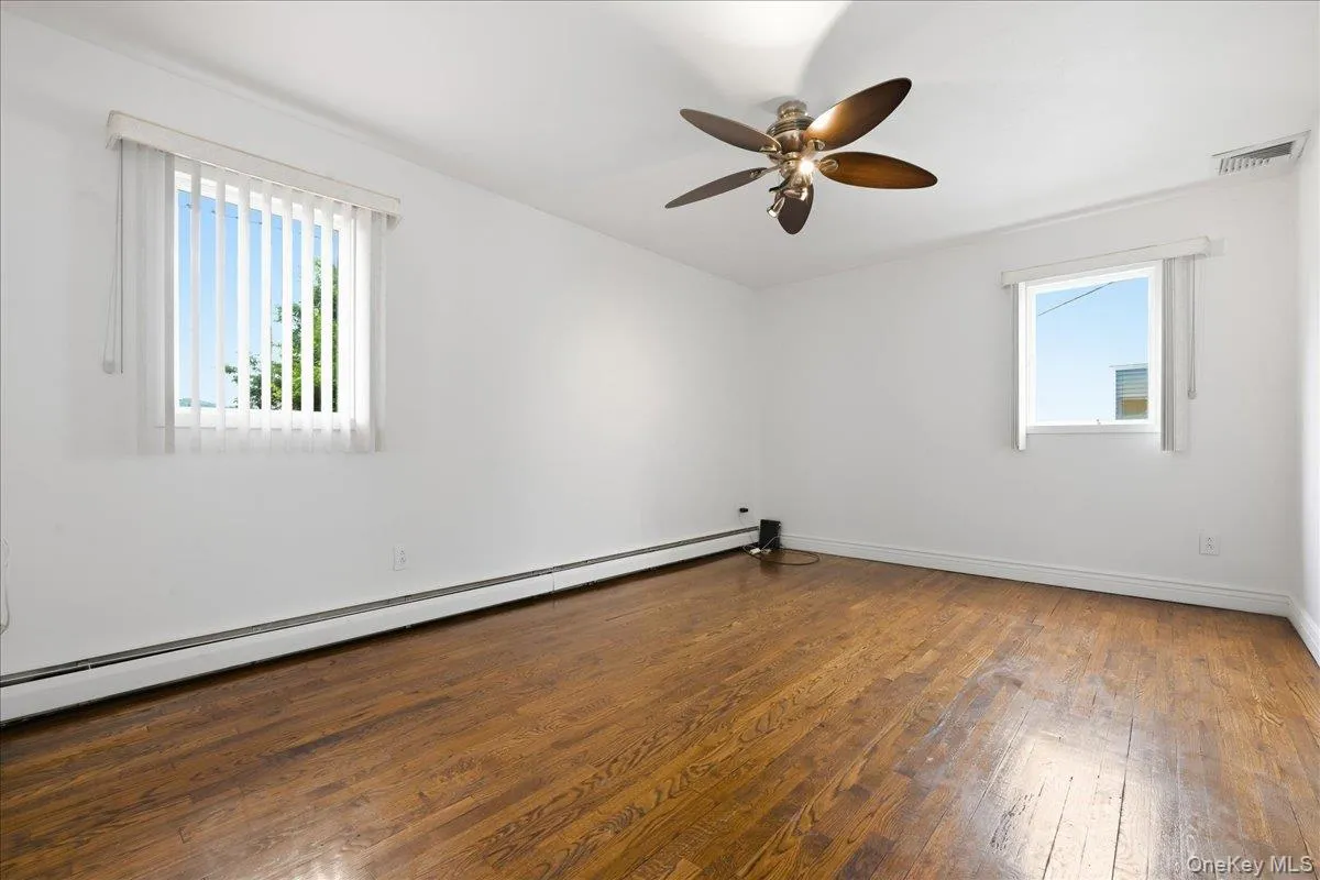 701 Hoover Street, Hempstead, NY, 4 Bedrooms Bedrooms, 8 Rooms Rooms,2 BathroomsBathrooms,Residential,For Rent,Hoover,0,1040278 701 Hoover Street, Hempstead, NY, 4 Bedrooms Bedrooms, 8 Rooms Rooms,2 BathroomsBathrooms,Residential,For Rent,Hoover,0,1040278