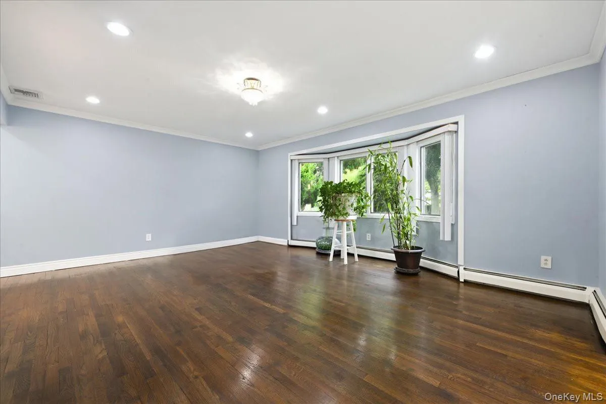 701 Hoover Street, Hempstead, NY, 4 Bedrooms Bedrooms, 8 Rooms Rooms,2 BathroomsBathrooms,Residential,For Rent,Hoover,0,1040278 701 Hoover Street, Hempstead, NY, 4 Bedrooms Bedrooms, 8 Rooms Rooms,2 BathroomsBathrooms,Residential,For Rent,Hoover,0,1040278