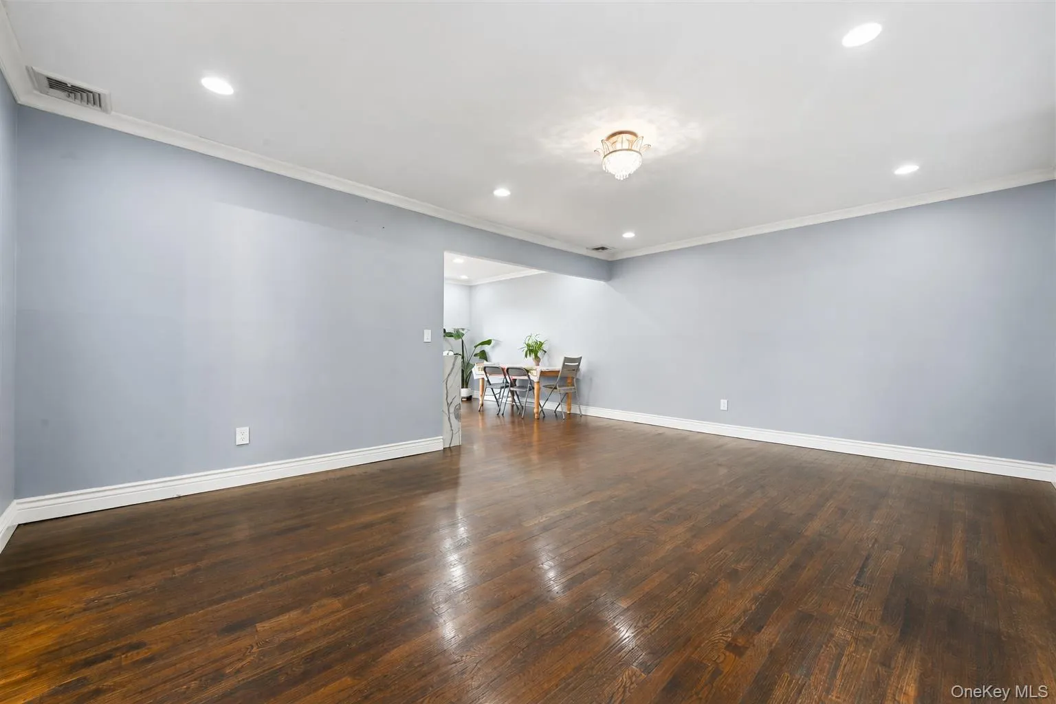 701 Hoover Street, Hempstead, NY, 4 Bedrooms Bedrooms, 8 Rooms Rooms,2 BathroomsBathrooms,Residential,For Rent,Hoover,0,1040278 701 Hoover Street, Hempstead, NY, 4 Bedrooms Bedrooms, 8 Rooms Rooms,2 BathroomsBathrooms,Residential,For Rent,Hoover,0,1040278