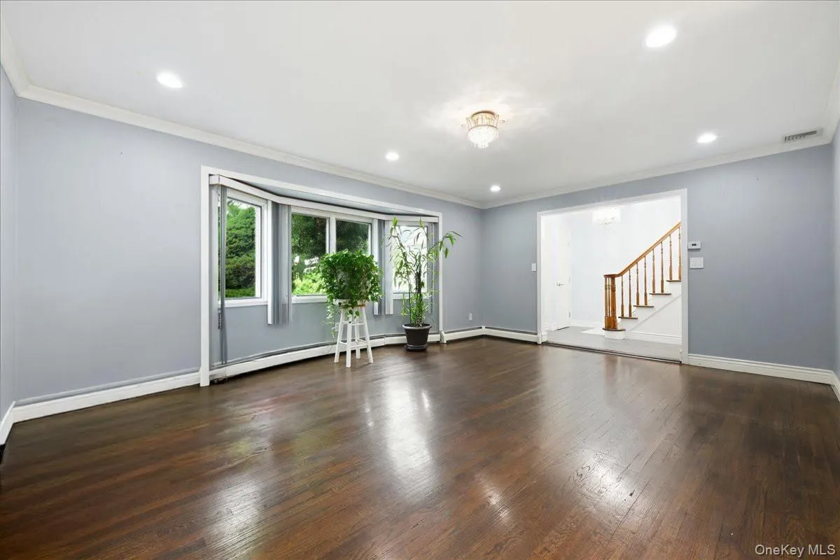 701 Hoover Street, Hempstead, NY, 4 Bedrooms Bedrooms, 8 Rooms Rooms,2 BathroomsBathrooms,Residential,For Rent,Hoover,0,1040278 701 Hoover Street, Hempstead, NY, 4 Bedrooms Bedrooms, 8 Rooms Rooms,2 BathroomsBathrooms,Residential,For Rent,Hoover,0,1040278