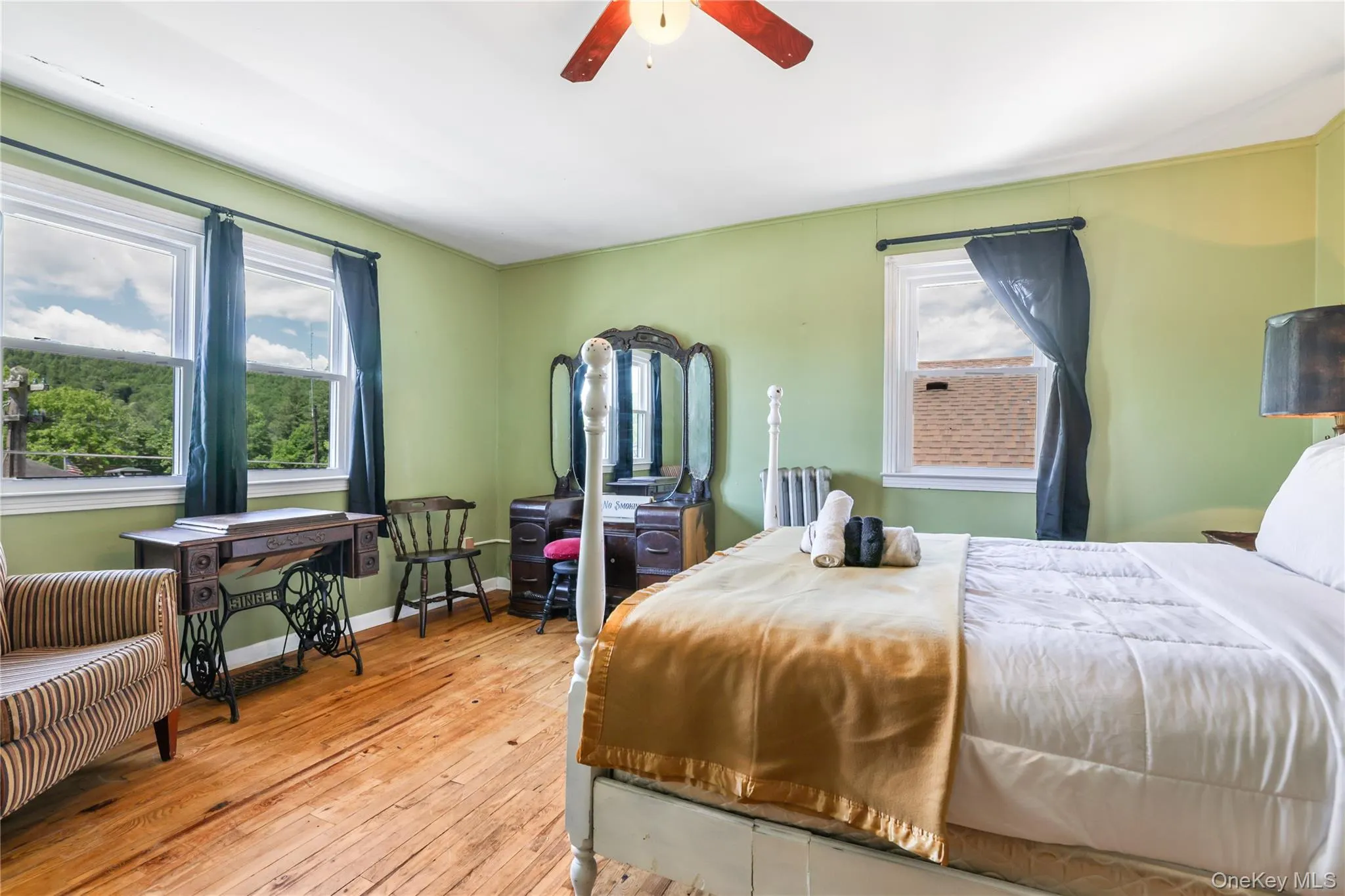28 Upper Main Street, Callicoon, NY, 7 Bedrooms Bedrooms, 8 Rooms Rooms,2 BathroomsBathrooms,Residential,For Rent,Upper Main,0,1040279 28 Upper Main Street, Callicoon, NY, 7 Bedrooms Bedrooms, 8 Rooms Rooms,2 BathroomsBathrooms,Residential,For Rent,Upper Main,0,1040279