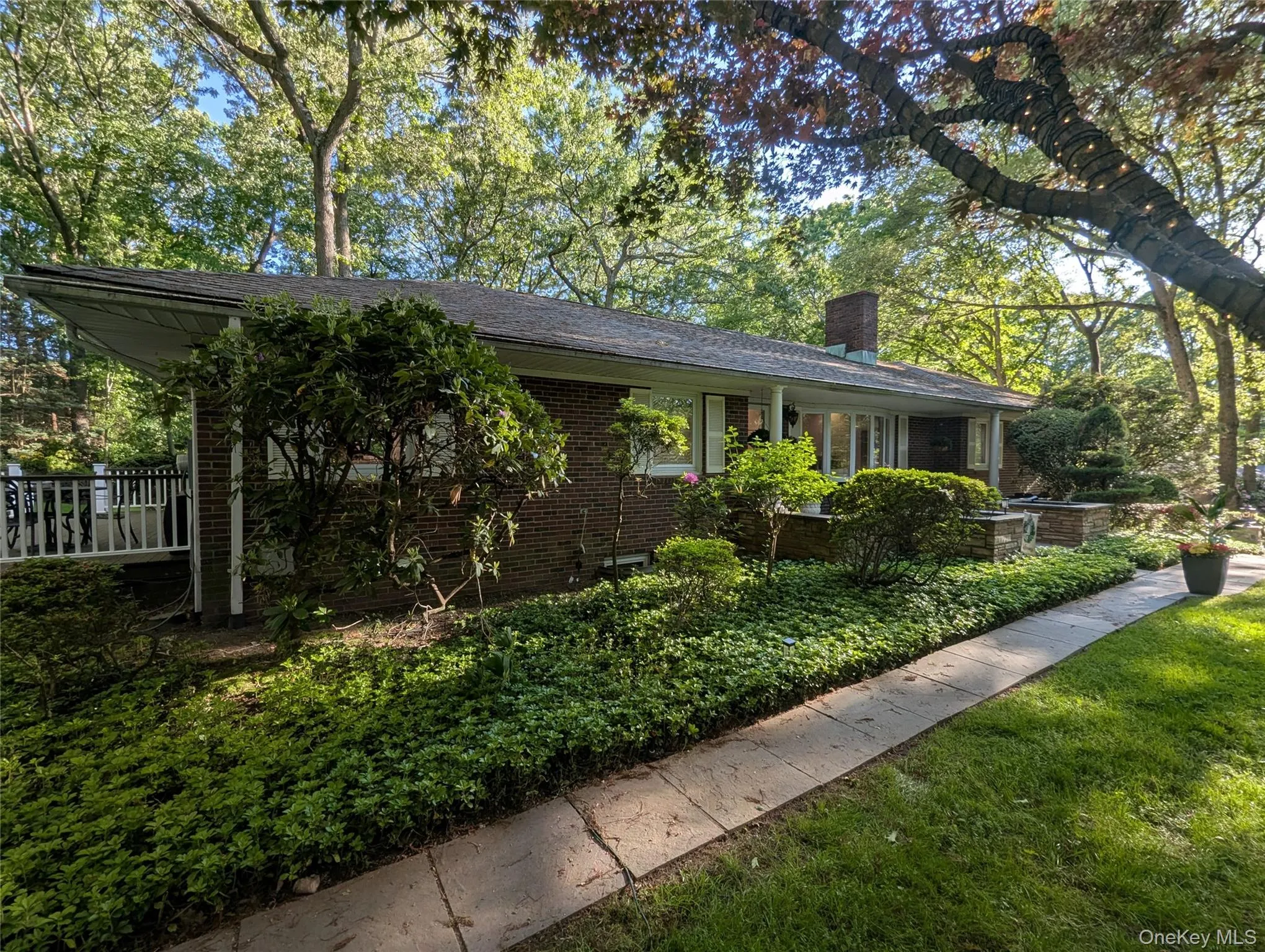 28 Brookfield Road, Smithtown, NY, 3 Bedrooms Bedrooms, 9 Rooms Rooms,2 BathroomsBathrooms,Residential Lease,For Rent,Brookfield,0,1040281 28 Brookfield Road, Smithtown, NY, 3 Bedrooms Bedrooms, 9 Rooms Rooms,2 BathroomsBathrooms,Residential Lease,For Rent,Brookfield,0,1040281
