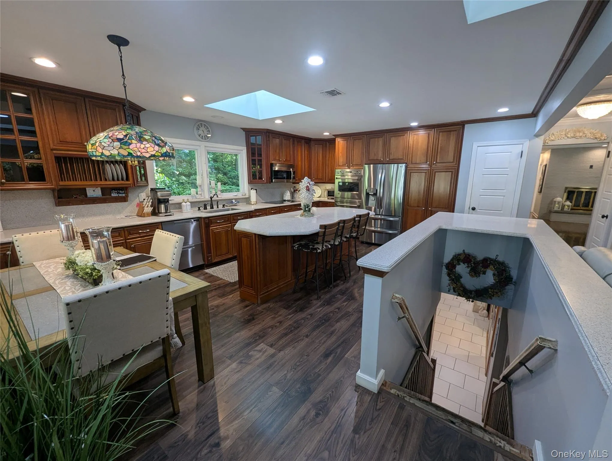 28 Brookfield Road, Smithtown, NY, 3 Bedrooms Bedrooms, 9 Rooms Rooms,2 BathroomsBathrooms,Residential Lease,For Rent,Brookfield,0,1040281 28 Brookfield Road, Smithtown, NY, 3 Bedrooms Bedrooms, 9 Rooms Rooms,2 BathroomsBathrooms,Residential Lease,For Rent,Brookfield,0,1040281