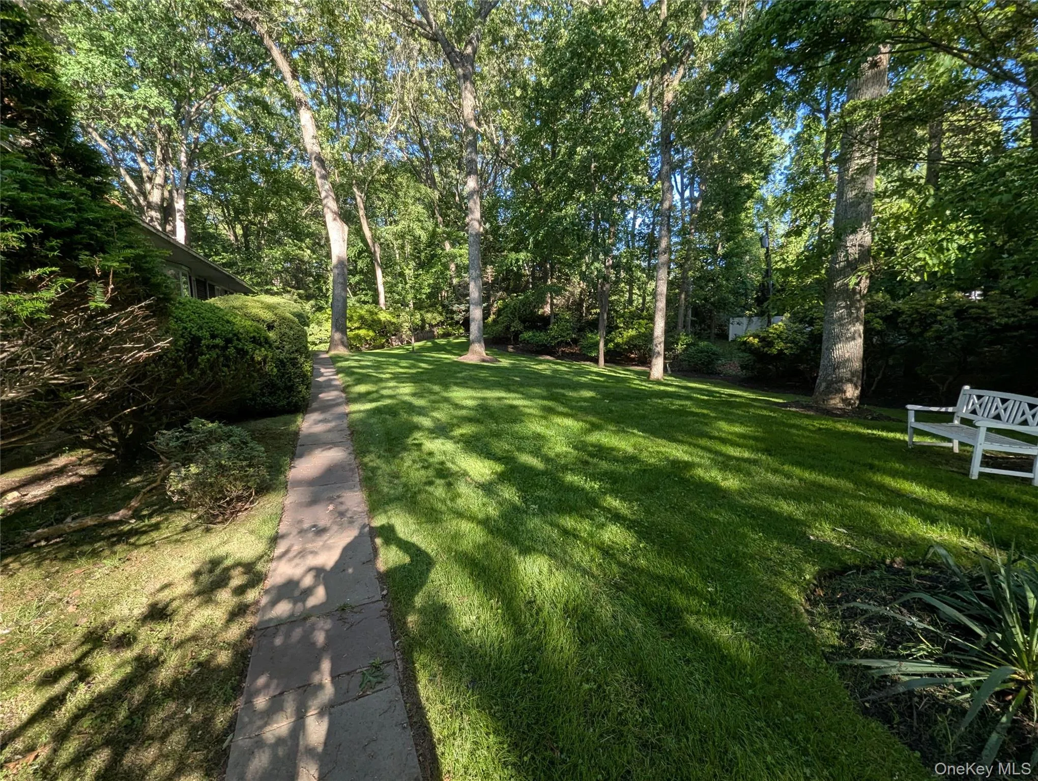28 Brookfield Road, Smithtown, NY, 3 Bedrooms Bedrooms, 9 Rooms Rooms,2 BathroomsBathrooms,Residential Lease,For Rent,Brookfield,0,1040281 28 Brookfield Road, Smithtown, NY, 3 Bedrooms Bedrooms, 9 Rooms Rooms,2 BathroomsBathrooms,Residential Lease,For Rent,Brookfield,0,1040281