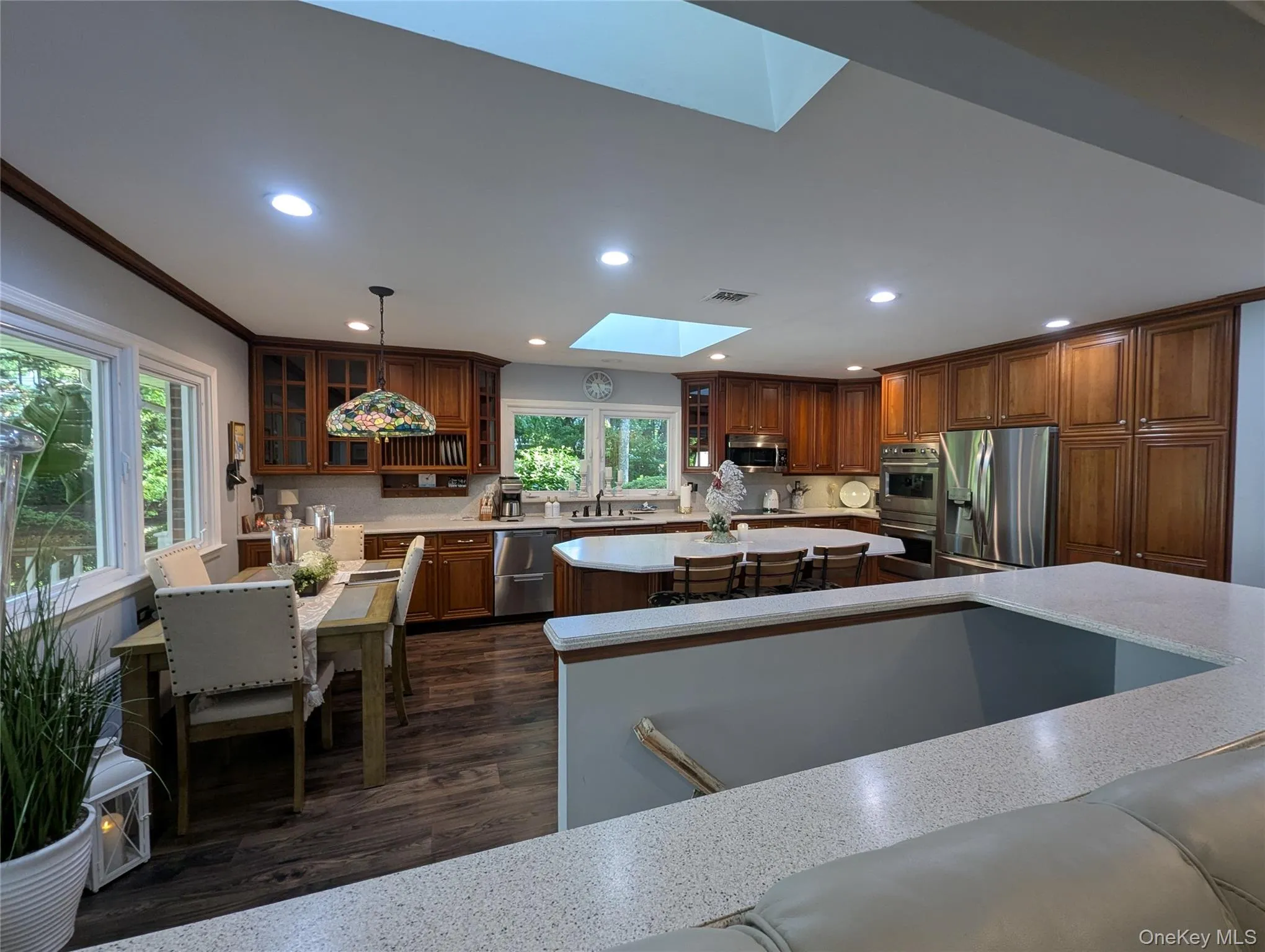 28 Brookfield Road, Smithtown, NY, 3 Bedrooms Bedrooms, 9 Rooms Rooms,2 BathroomsBathrooms,Residential Lease,For Rent,Brookfield,0,1040281 28 Brookfield Road, Smithtown, NY, 3 Bedrooms Bedrooms, 9 Rooms Rooms,2 BathroomsBathrooms,Residential Lease,For Rent,Brookfield,0,1040281