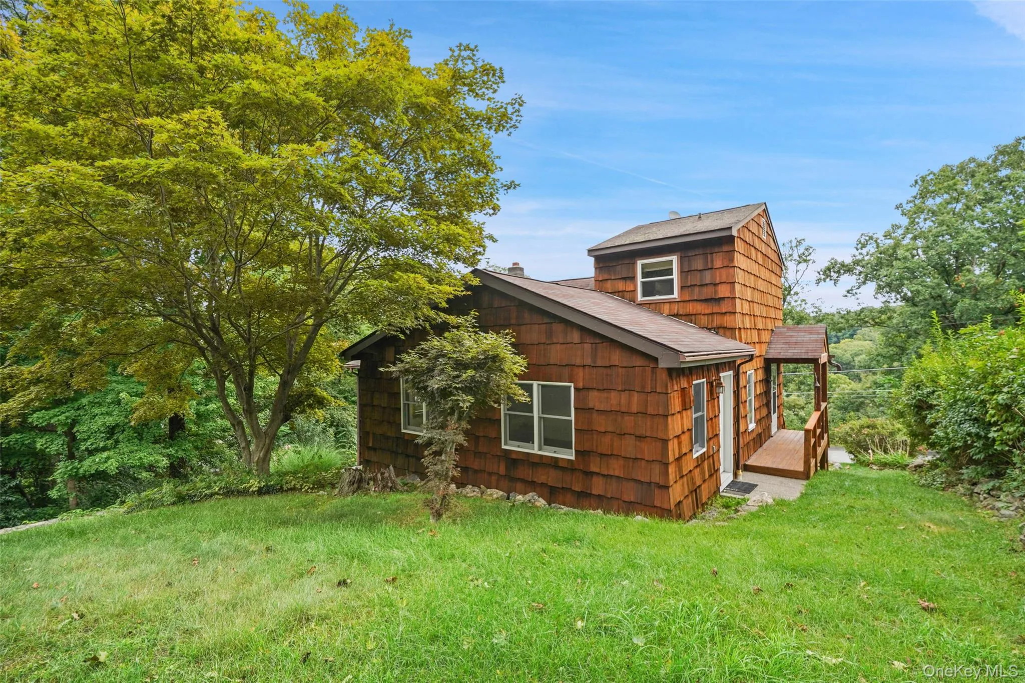 17 Mary Avenue, Carmel, NY, 3 Bedrooms Bedrooms, 6 Rooms Rooms,2 BathroomsBathrooms,Residential,For Rent,Mary,0,1040283 17 Mary Avenue, Carmel, NY, 3 Bedrooms Bedrooms, 6 Rooms Rooms,2 BathroomsBathrooms,Residential,For Rent,Mary,0,1040283