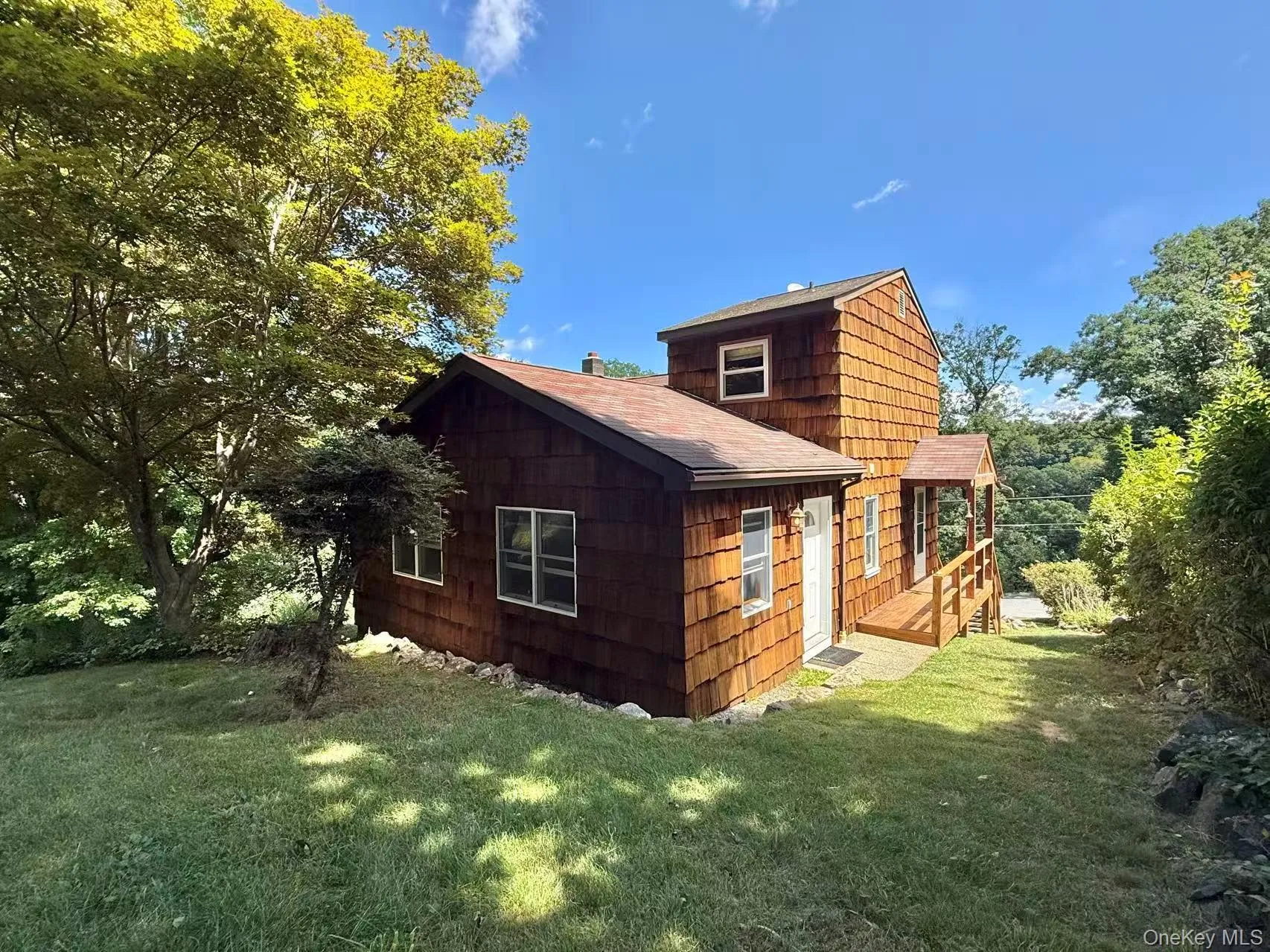 17 Mary Avenue, Carmel, NY, 3 Bedrooms Bedrooms, 6 Rooms Rooms,2 BathroomsBathrooms,Residential,For Rent,Mary,0,1040283 17 Mary Avenue, Carmel, NY, 3 Bedrooms Bedrooms, 6 Rooms Rooms,2 BathroomsBathrooms,Residential,For Rent,Mary,0,1040283