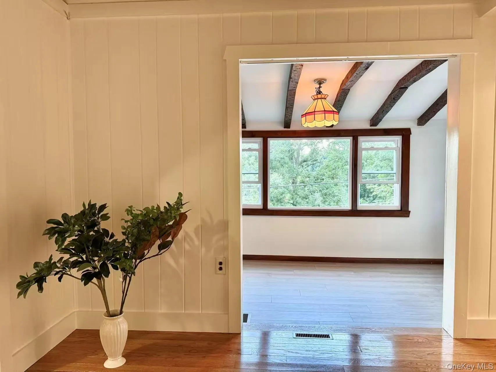 17 Mary Avenue, Carmel, NY, 3 Bedrooms Bedrooms, 6 Rooms Rooms,2 BathroomsBathrooms,Residential,For Rent,Mary,0,1040283 17 Mary Avenue, Carmel, NY, 3 Bedrooms Bedrooms, 6 Rooms Rooms,2 BathroomsBathrooms,Residential,For Rent,Mary,0,1040283