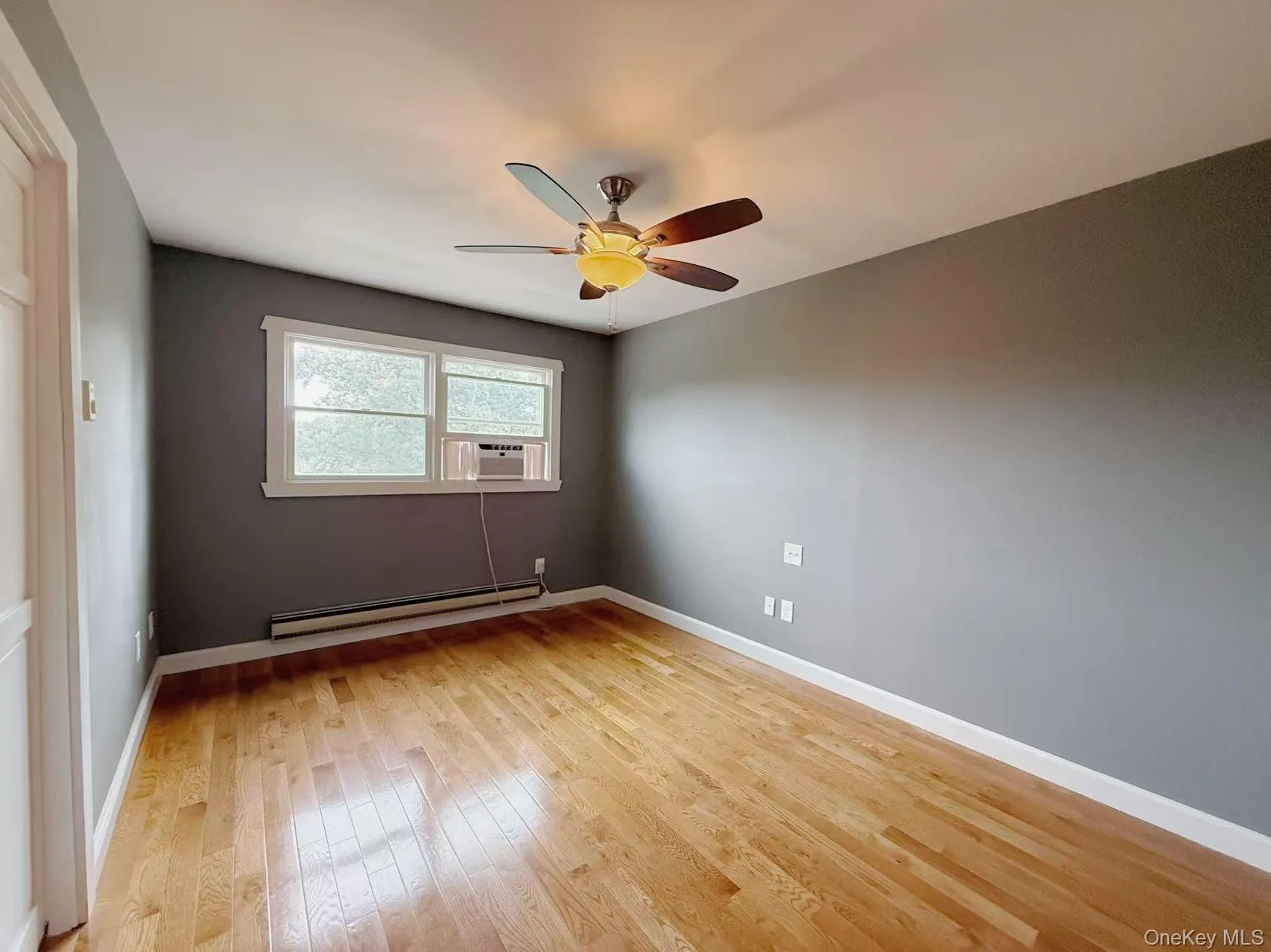17 Mary Avenue, Carmel, NY, 3 Bedrooms Bedrooms, 6 Rooms Rooms,2 BathroomsBathrooms,Residential,For Rent,Mary,0,1040283 17 Mary Avenue, Carmel, NY, 3 Bedrooms Bedrooms, 6 Rooms Rooms,2 BathroomsBathrooms,Residential,For Rent,Mary,0,1040283