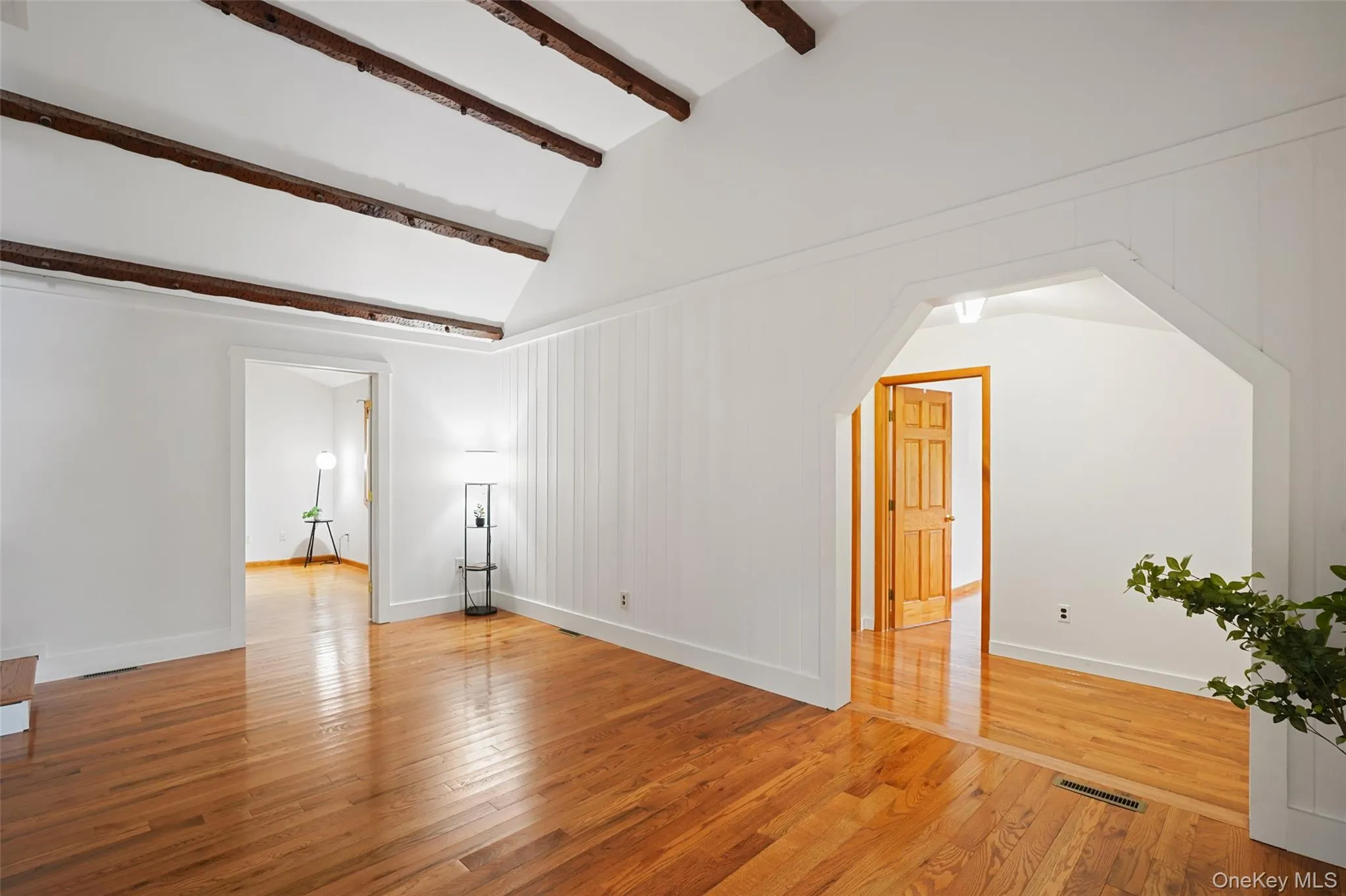 17 Mary Avenue, Carmel, NY, 3 Bedrooms Bedrooms, 6 Rooms Rooms,2 BathroomsBathrooms,Residential,For Rent,Mary,0,1040283 17 Mary Avenue, Carmel, NY, 3 Bedrooms Bedrooms, 6 Rooms Rooms,2 BathroomsBathrooms,Residential,For Rent,Mary,0,1040283