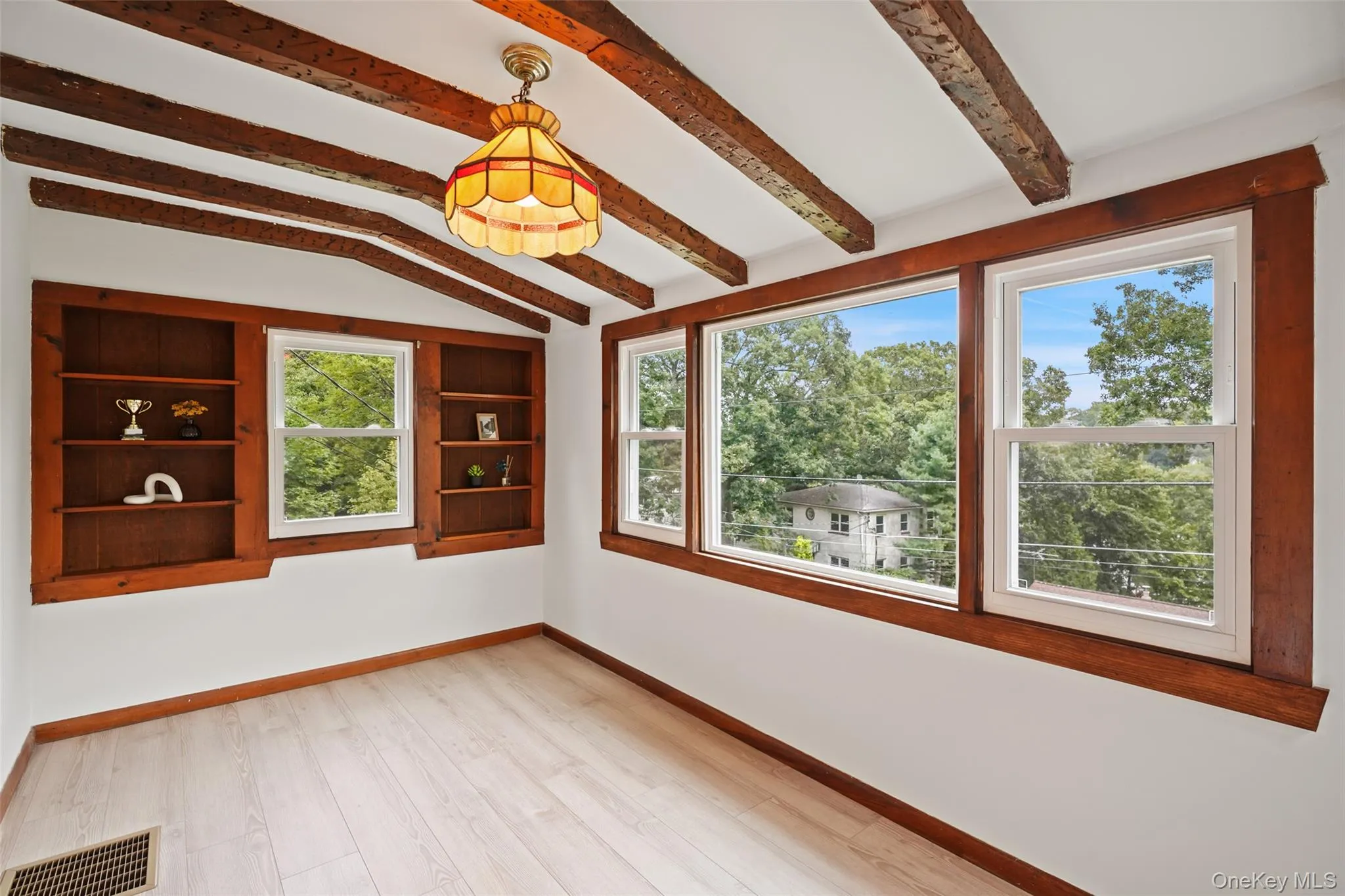 17 Mary Avenue, Carmel, NY, 3 Bedrooms Bedrooms, 6 Rooms Rooms,2 BathroomsBathrooms,Residential,For Rent,Mary,0,1040283 17 Mary Avenue, Carmel, NY, 3 Bedrooms Bedrooms, 6 Rooms Rooms,2 BathroomsBathrooms,Residential,For Rent,Mary,0,1040283